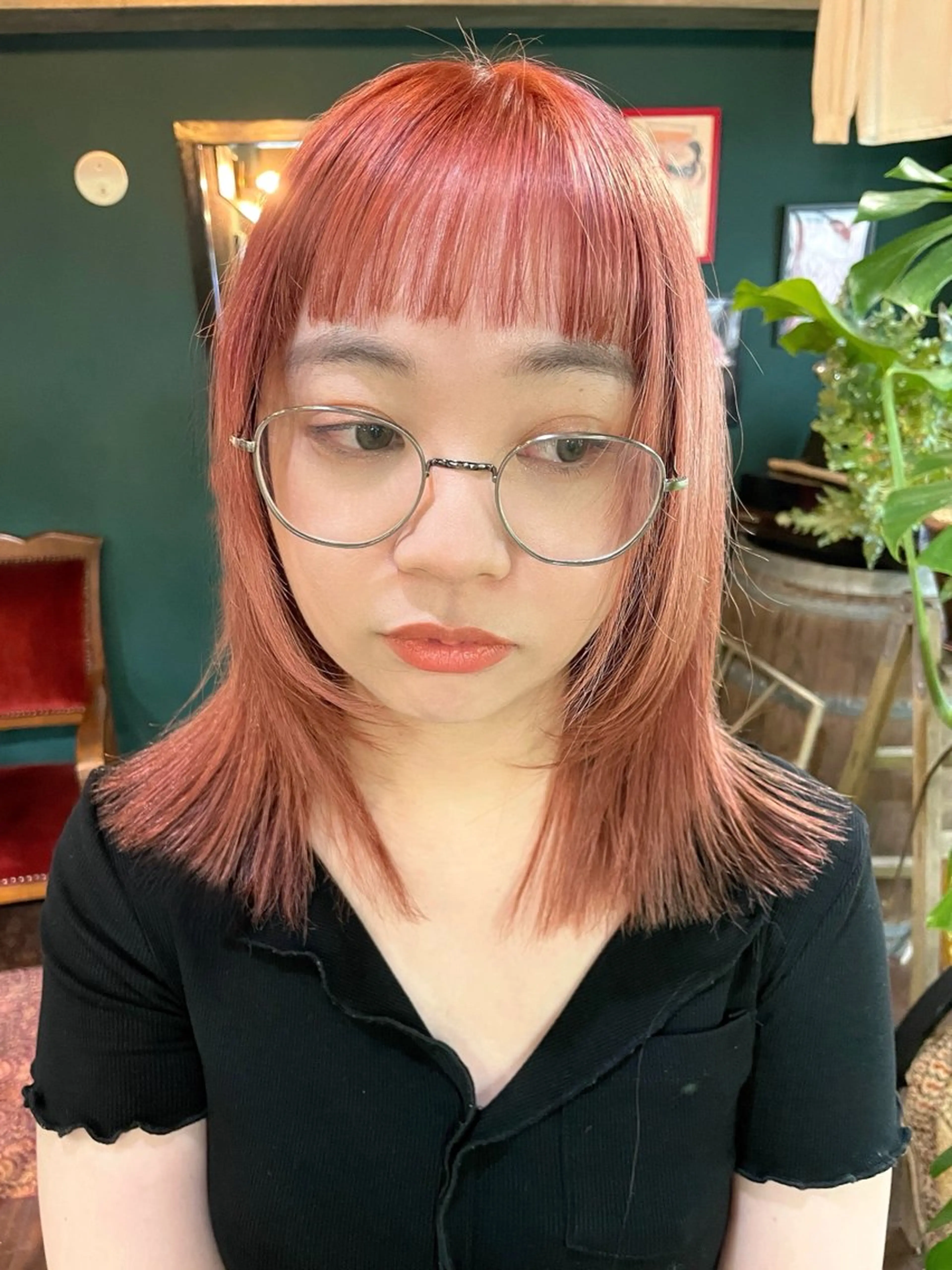 ミディアム カット ヘアカラー トリートメント vivre libre所属・vivre libreのヘアスタイル