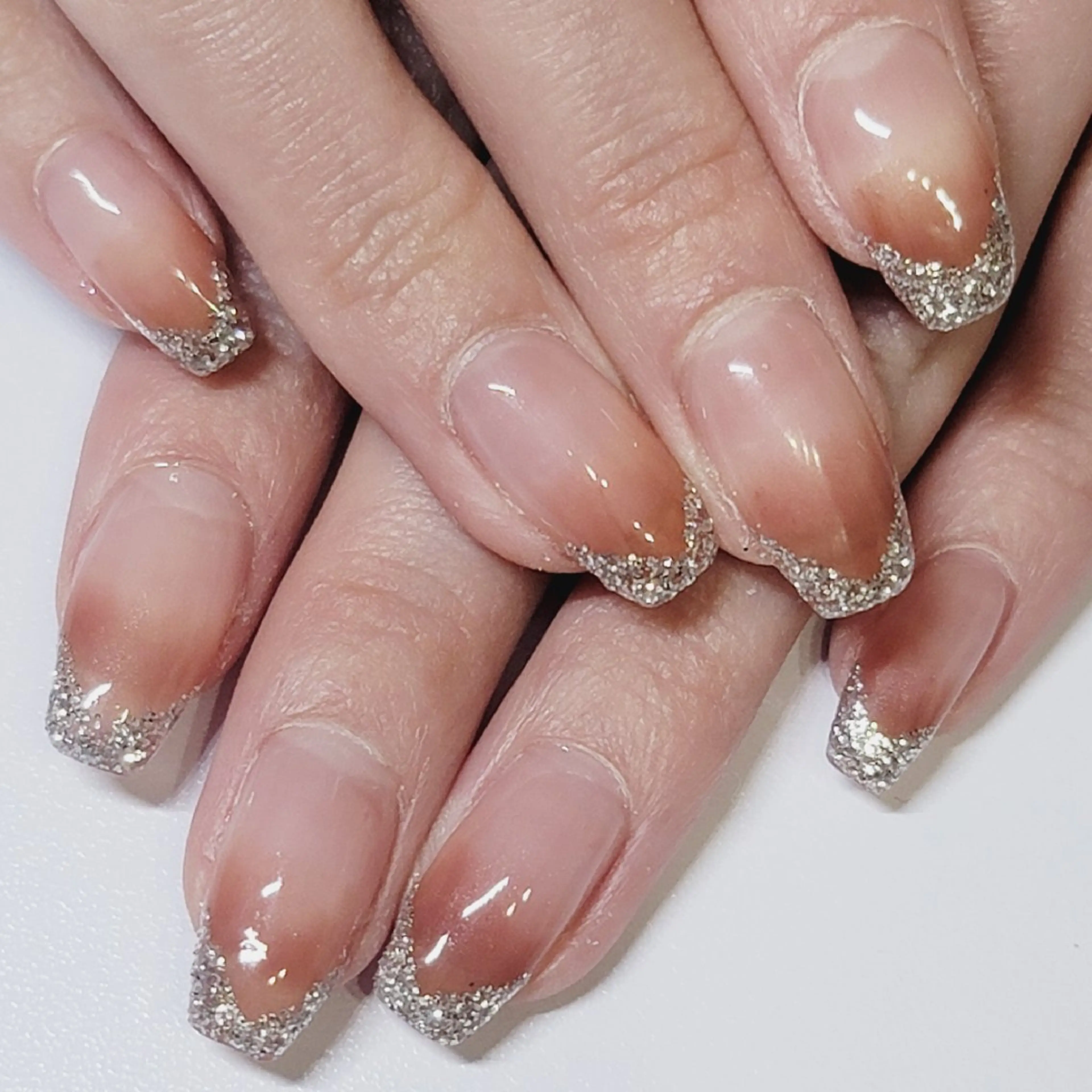 ネイル アートネイル ブラウン フレンチネイル グラデーション ラメ(グリッター) ハンドネイル よしだ ひろきのネイルデザイン