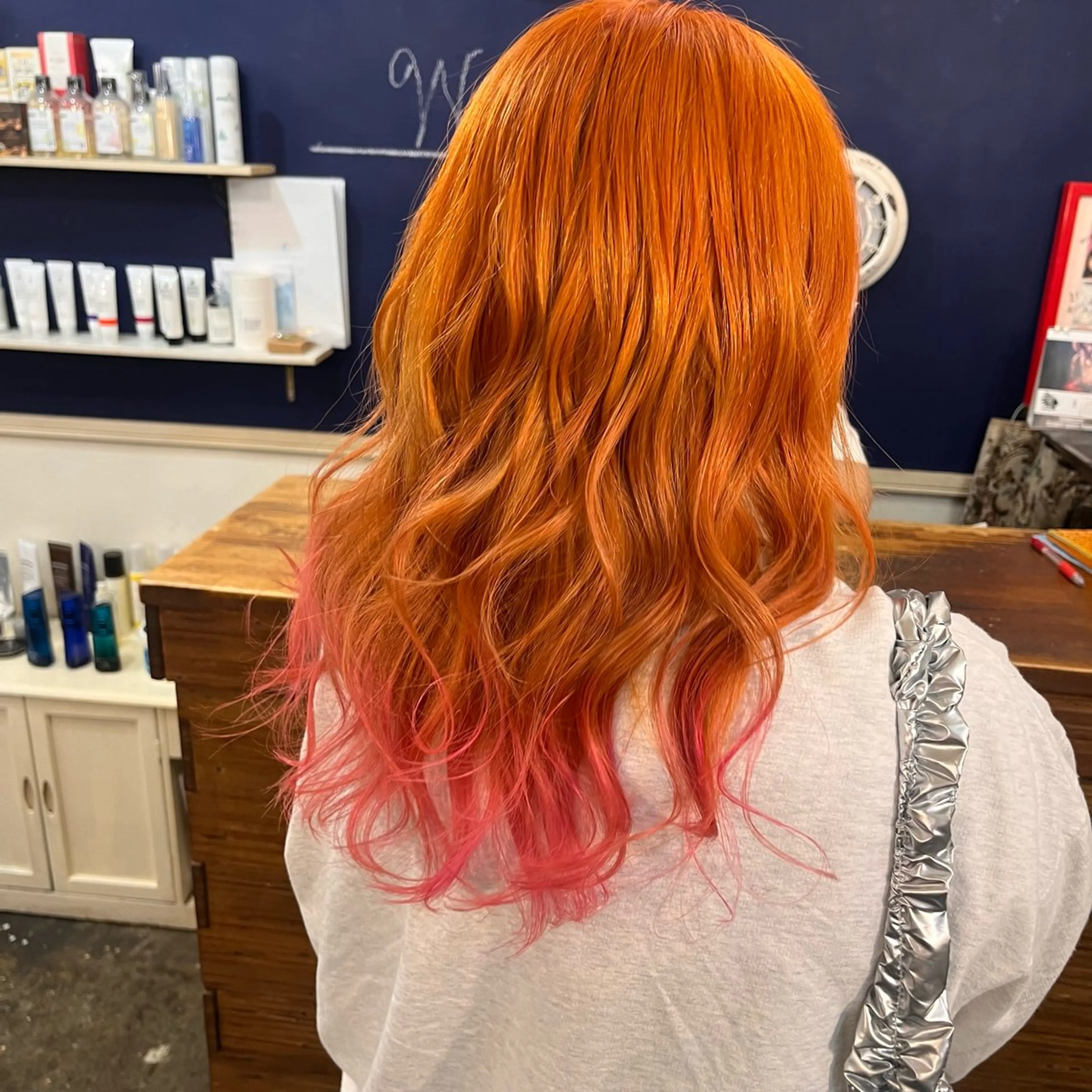 ロング カラー ブリーチ デザインカラー オレンジ ヘアカラー トリートメント 🦋ニュアンスカラー mary's🦋原宿のその他イメージ
