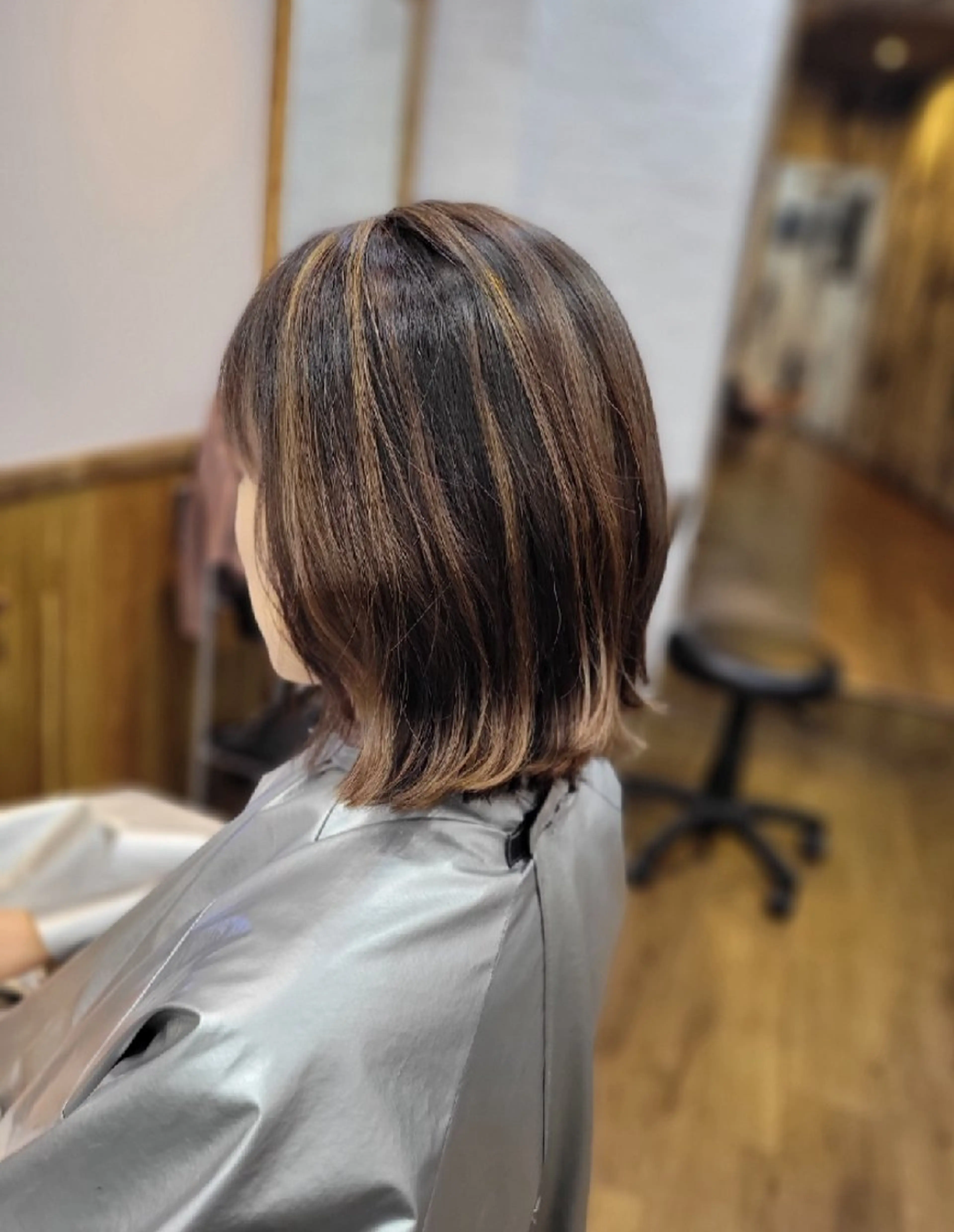 ミディアム Agu hair flower所属・E RIのヘアスタイル