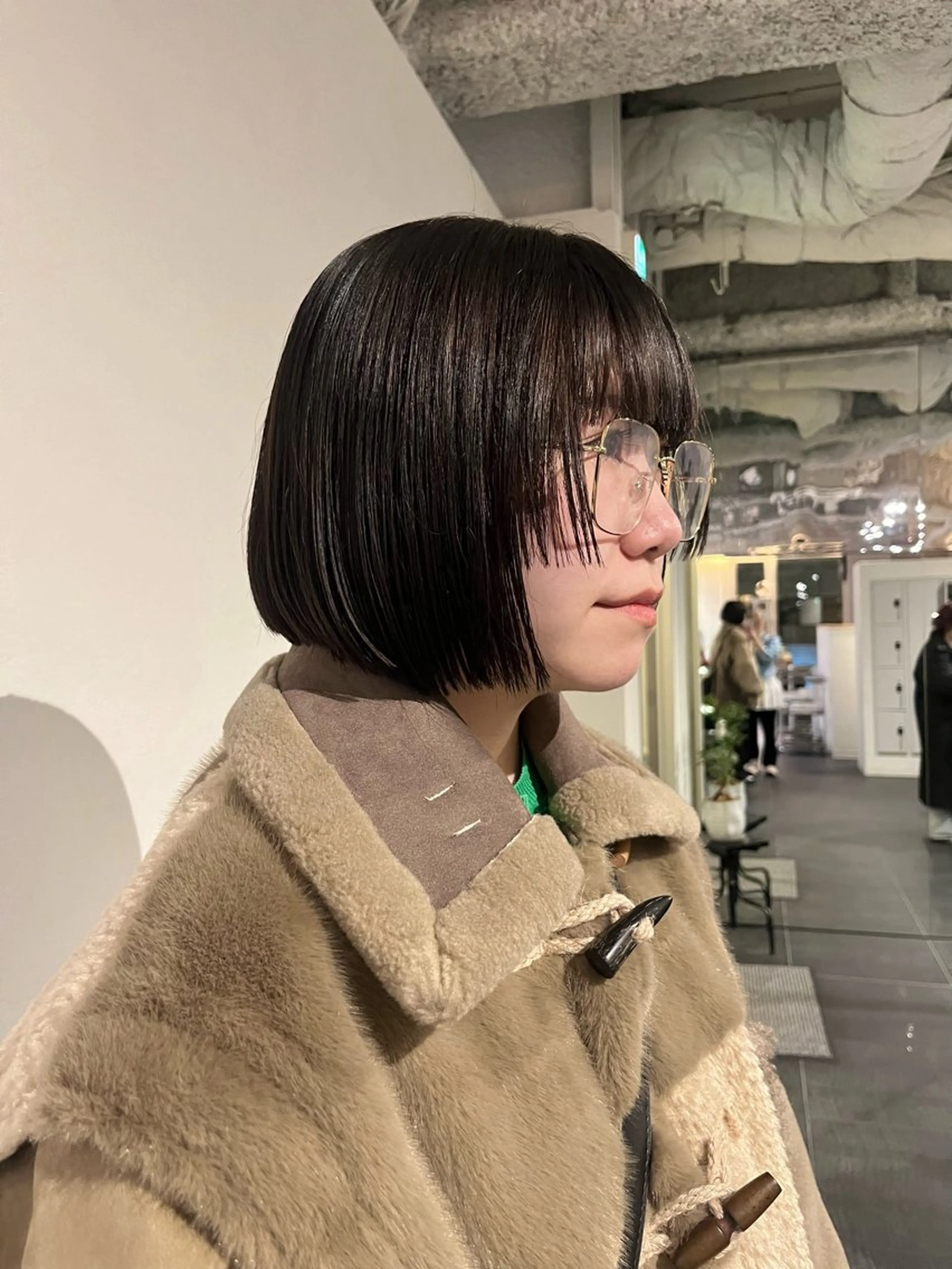 ショート ボブ デザインカット 姫カット ウルフカット ウルフボブ カット 桃果 momokaのヘアスタイル