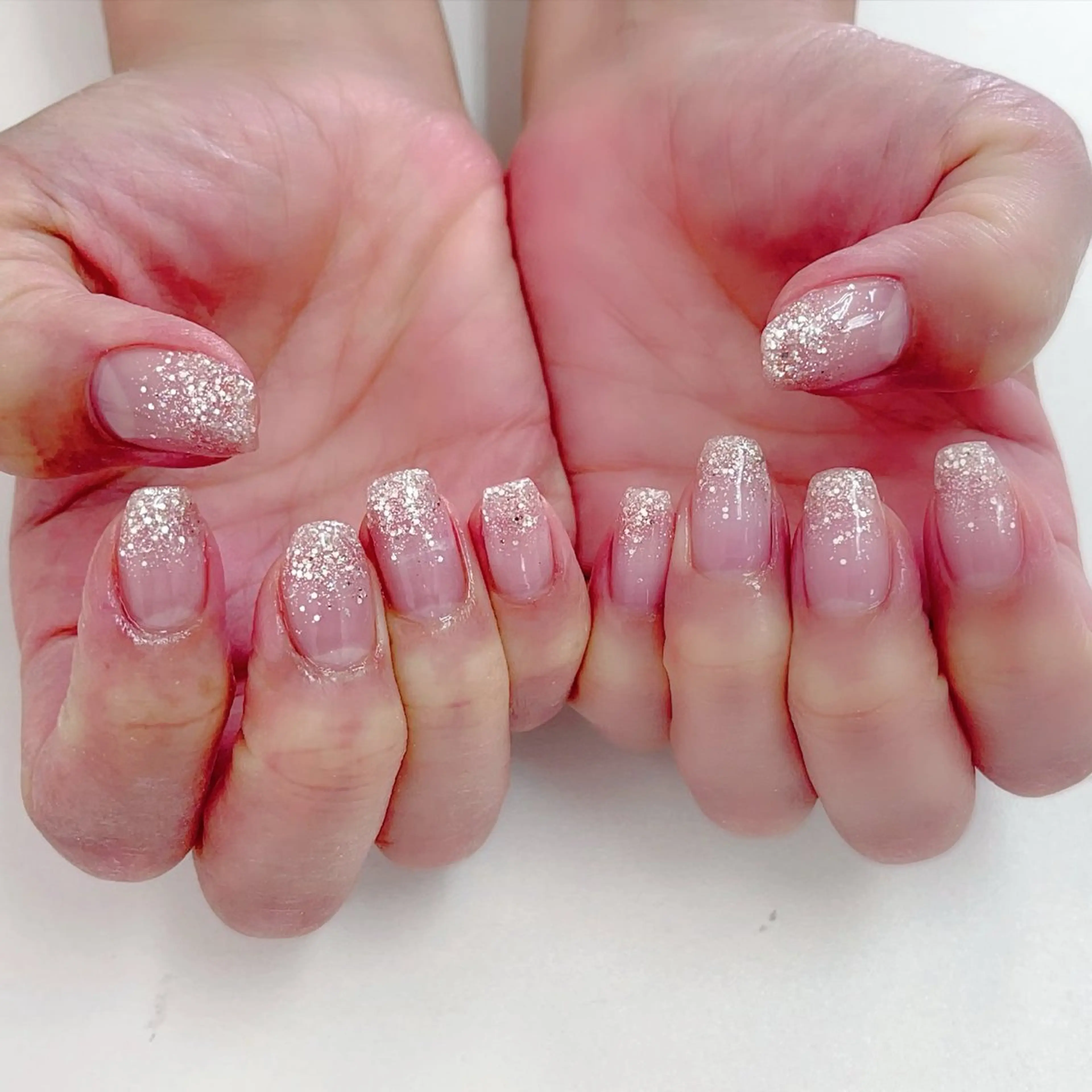 ネイル 岸本 千慧のネイルデザイン