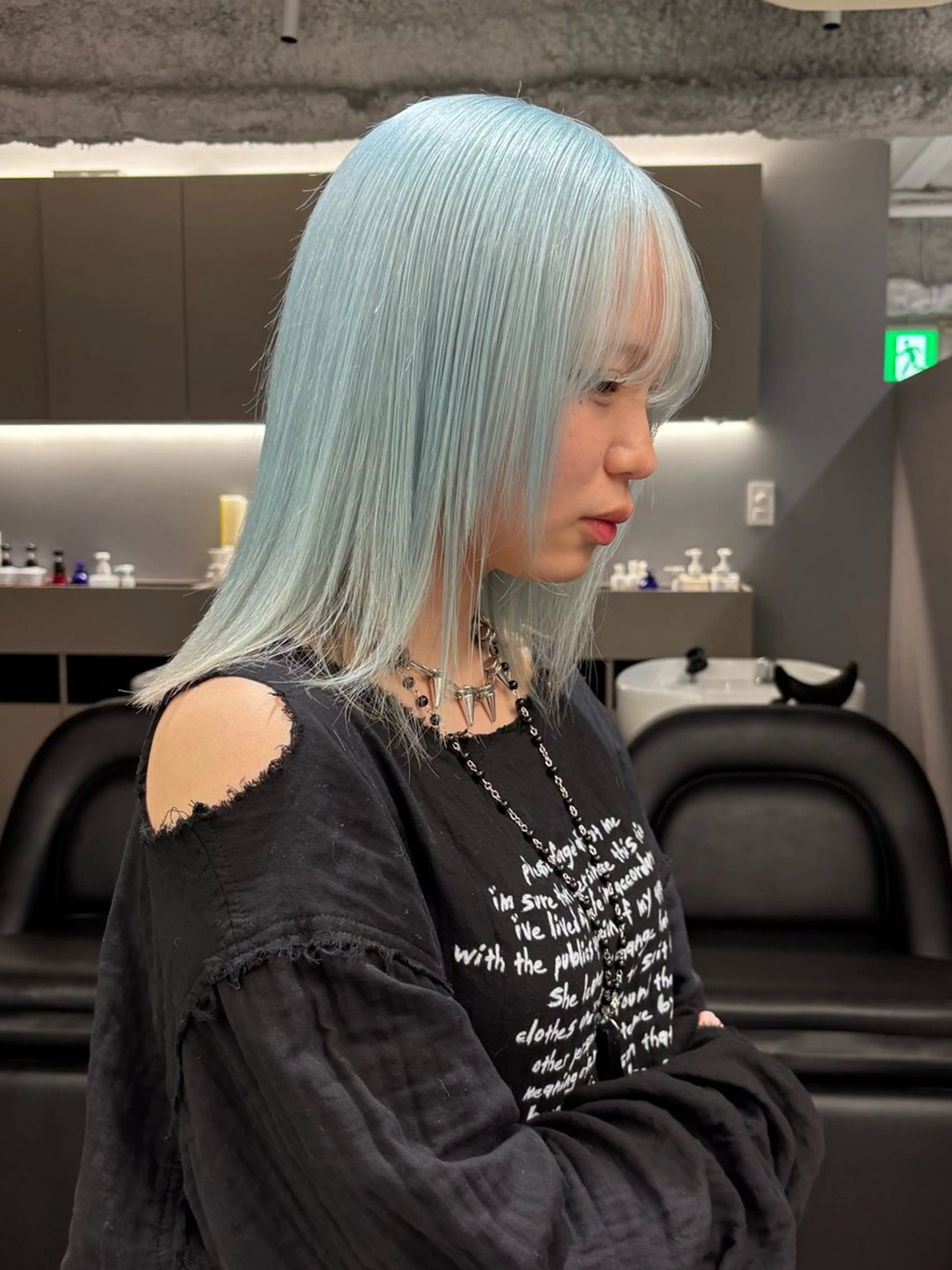 ミディアム カラー ブロンド ブルーカラー シルバー ヘアカラー トリートメント 名古屋／ブリーチ /松井亮磨のヘアスタイル