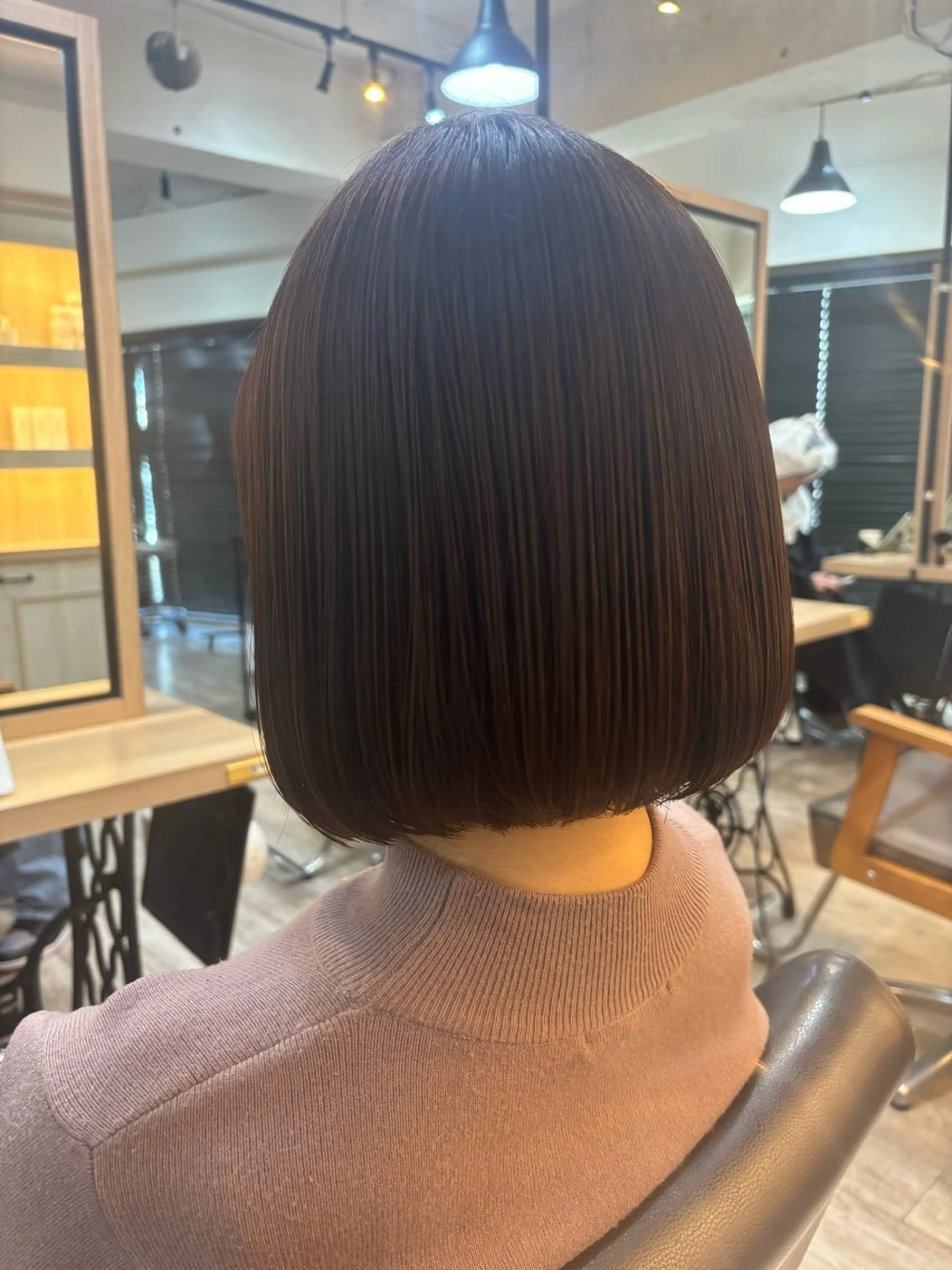 ショート カラー suzuki yukoのヘアスタイル