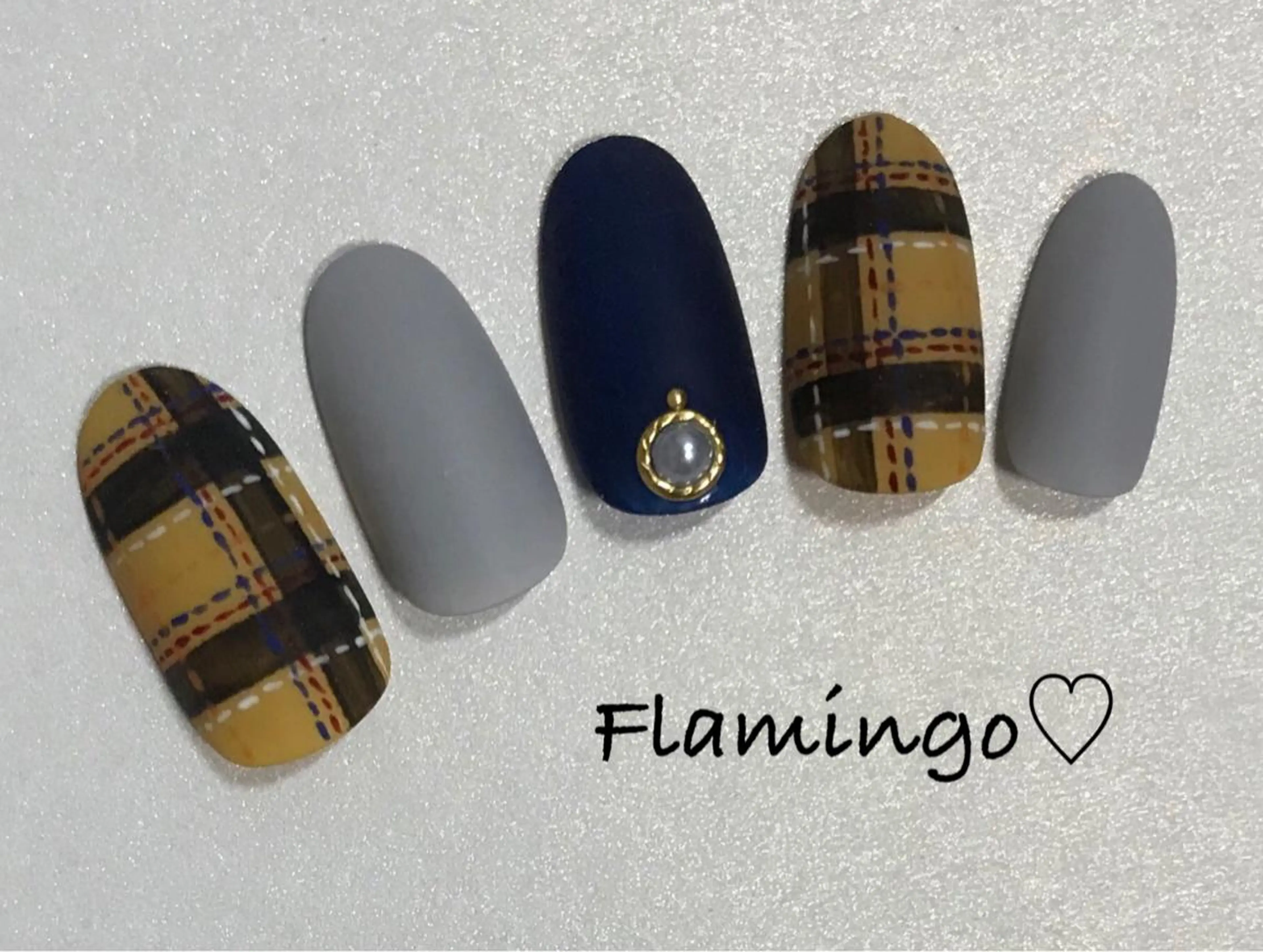 ネイル マットネイル ワンカラーネイル 冬ネイル 40代からの爪を守る ×ケア重視サロン♡のネイルデザイン