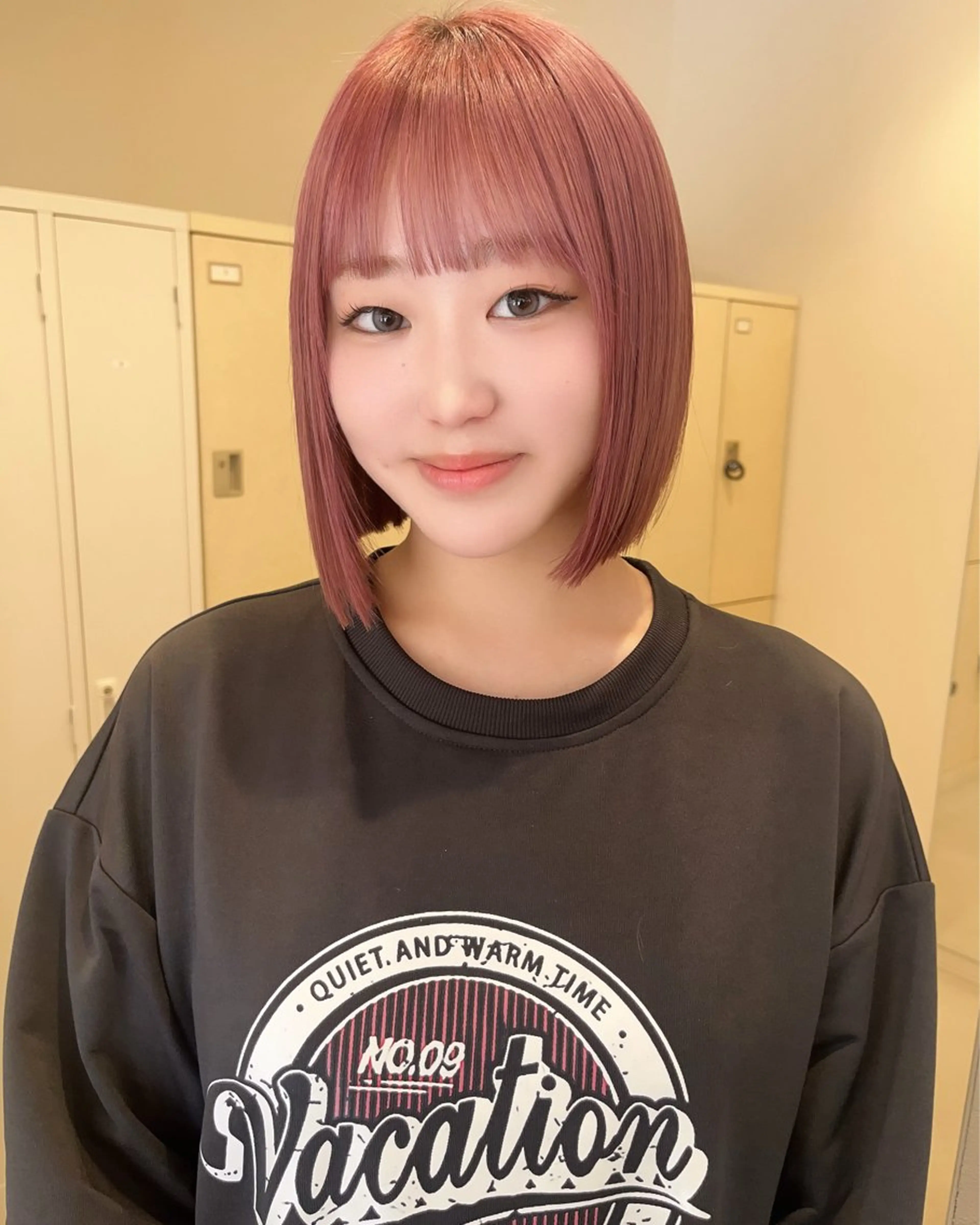 ショート カラー ピンクカラー ボブ 透明感カラー🫧🌈 似合わせカット✂︎のヘアスタイル