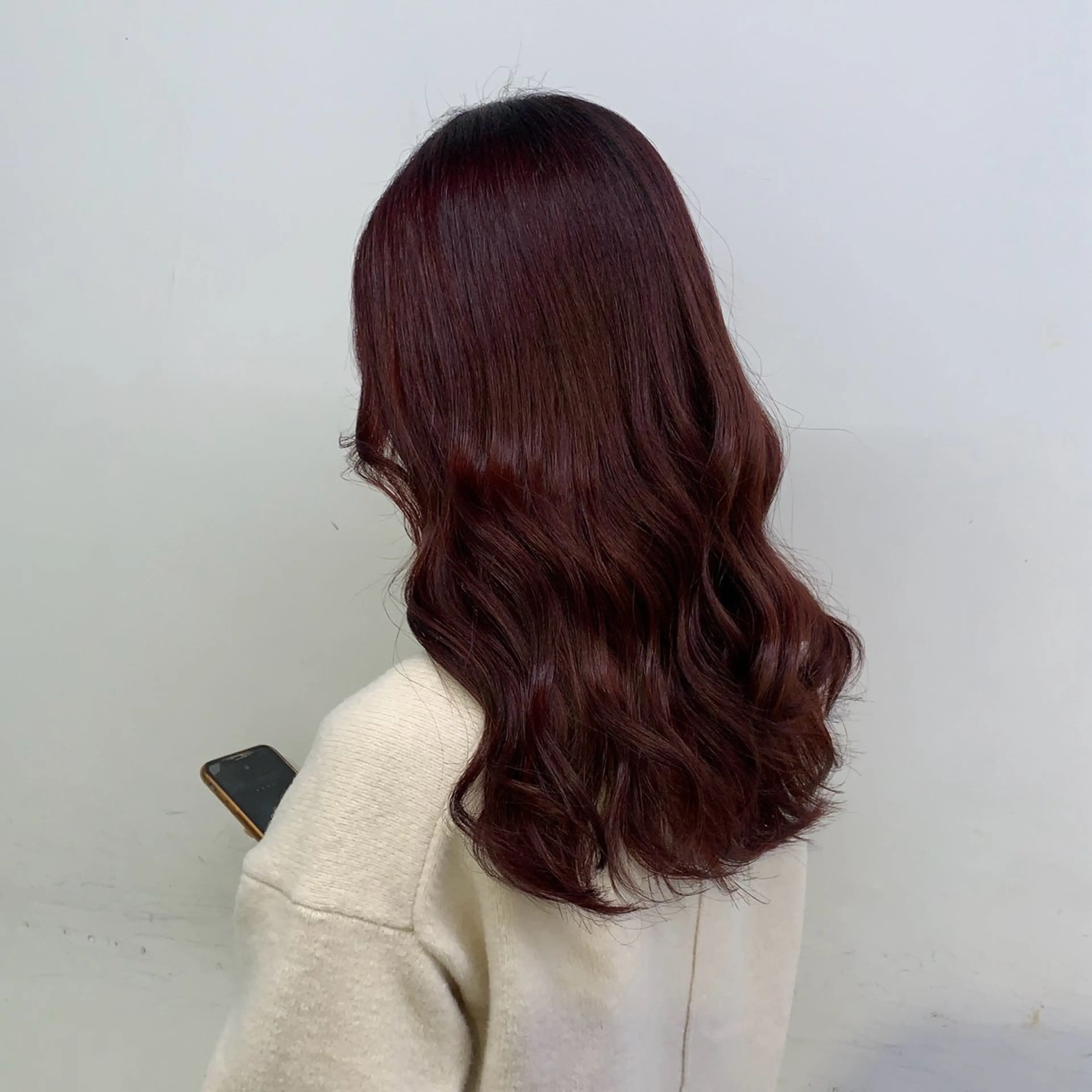 セミロング カラー ナチュラルベージュ 🧸yuuna🧋のヘアスタイル