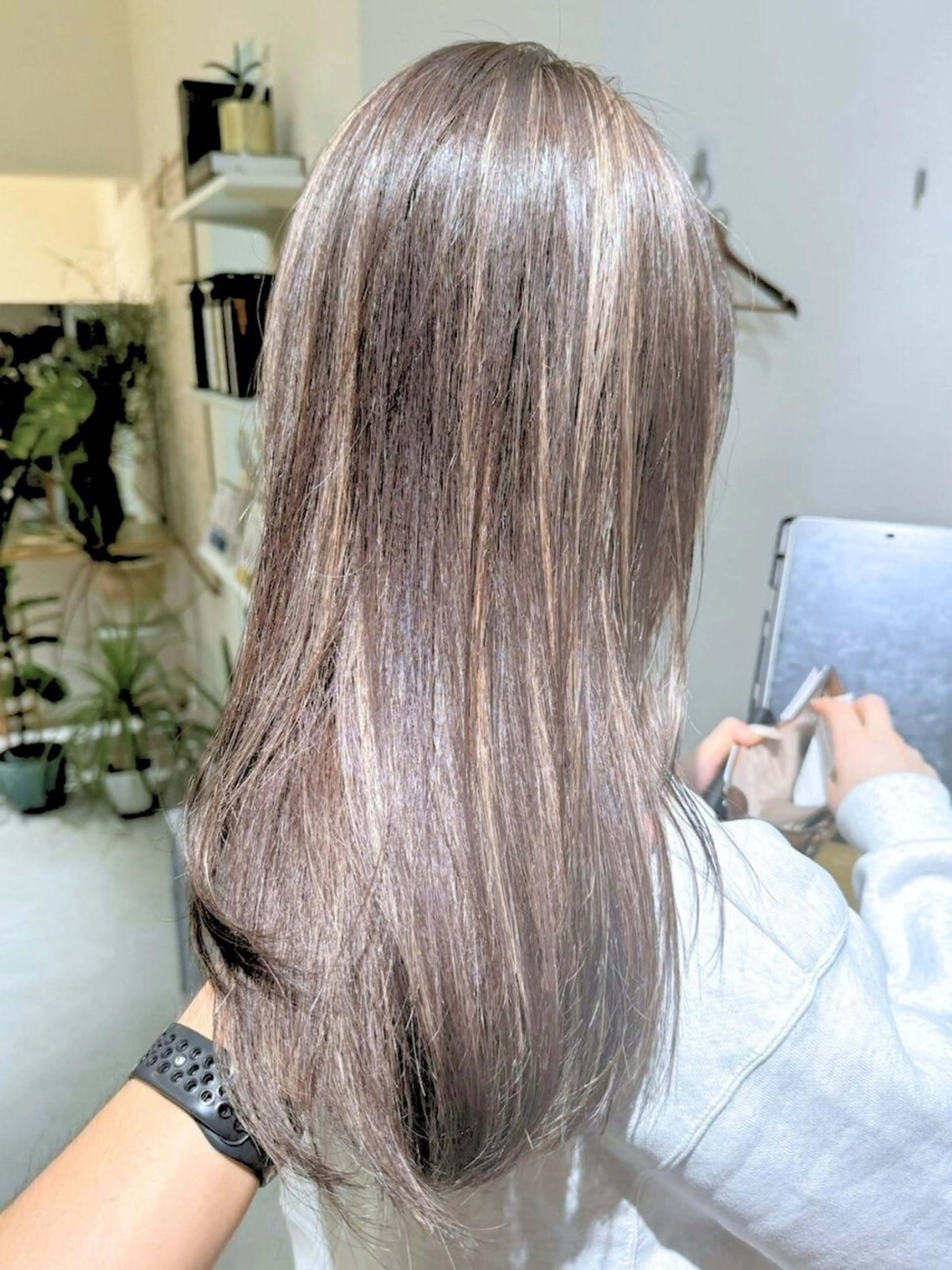 ロング ippo アカデミーのヘアスタイル