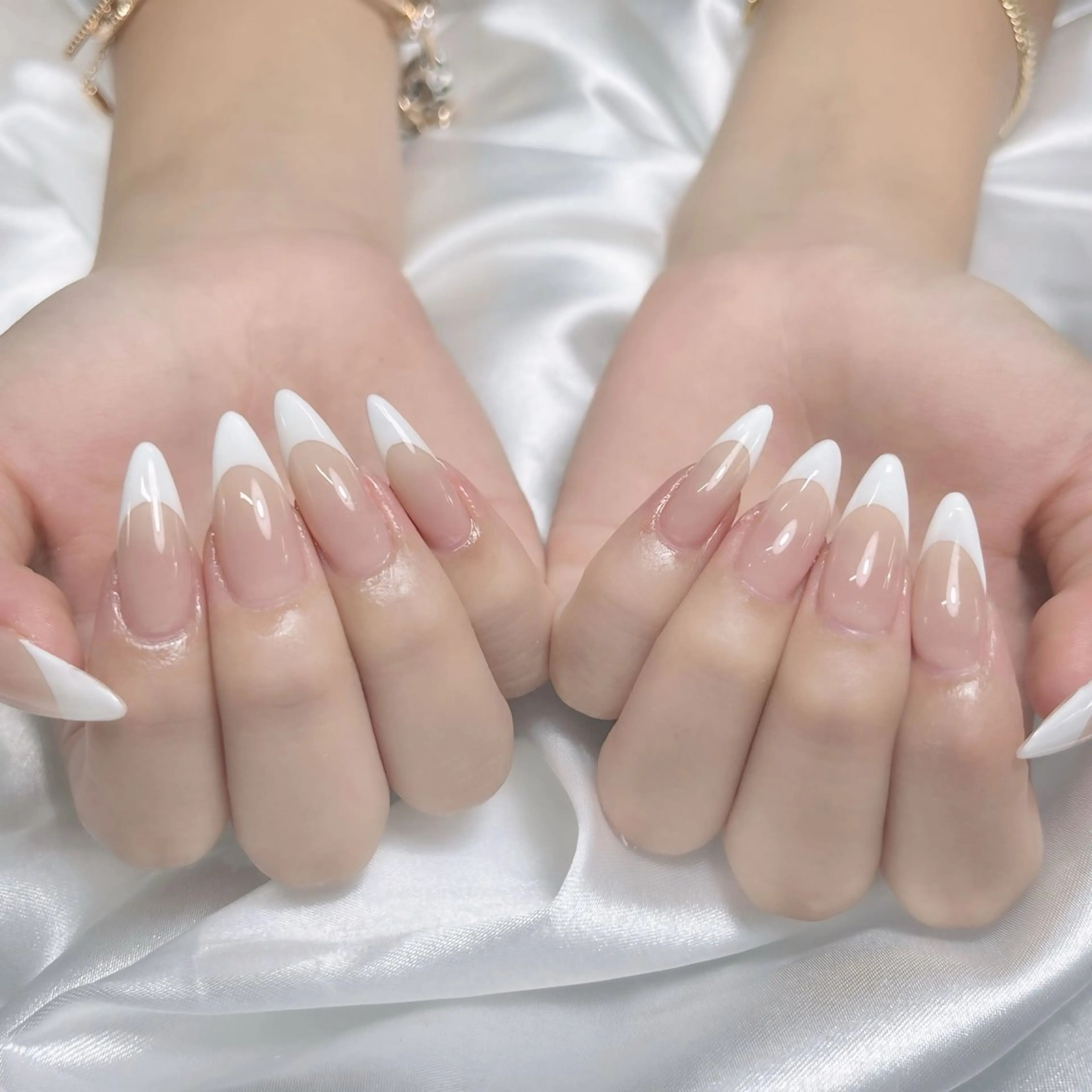 ネイル アートネイル ジェルネイル キラキラネイル 持ち込み ワンホンネイル ハンドネイル ハンドケア Panda chan Novaのネイルデザイン