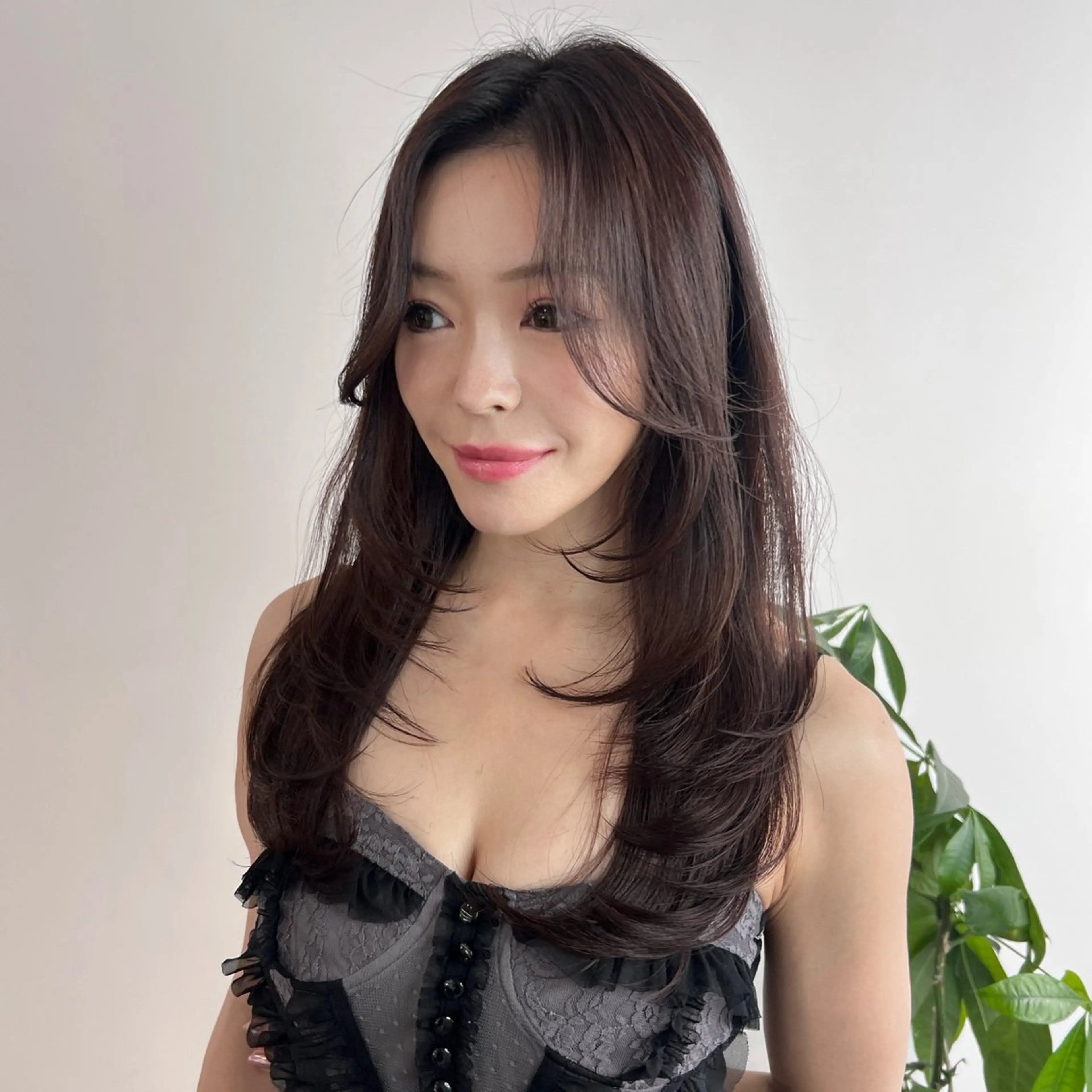 セミロング カラー レイヤーカット カット ヘアカラー トリートメント 韓国レイヤー×透明感 髪質改善/武田涼のヘアスタイル