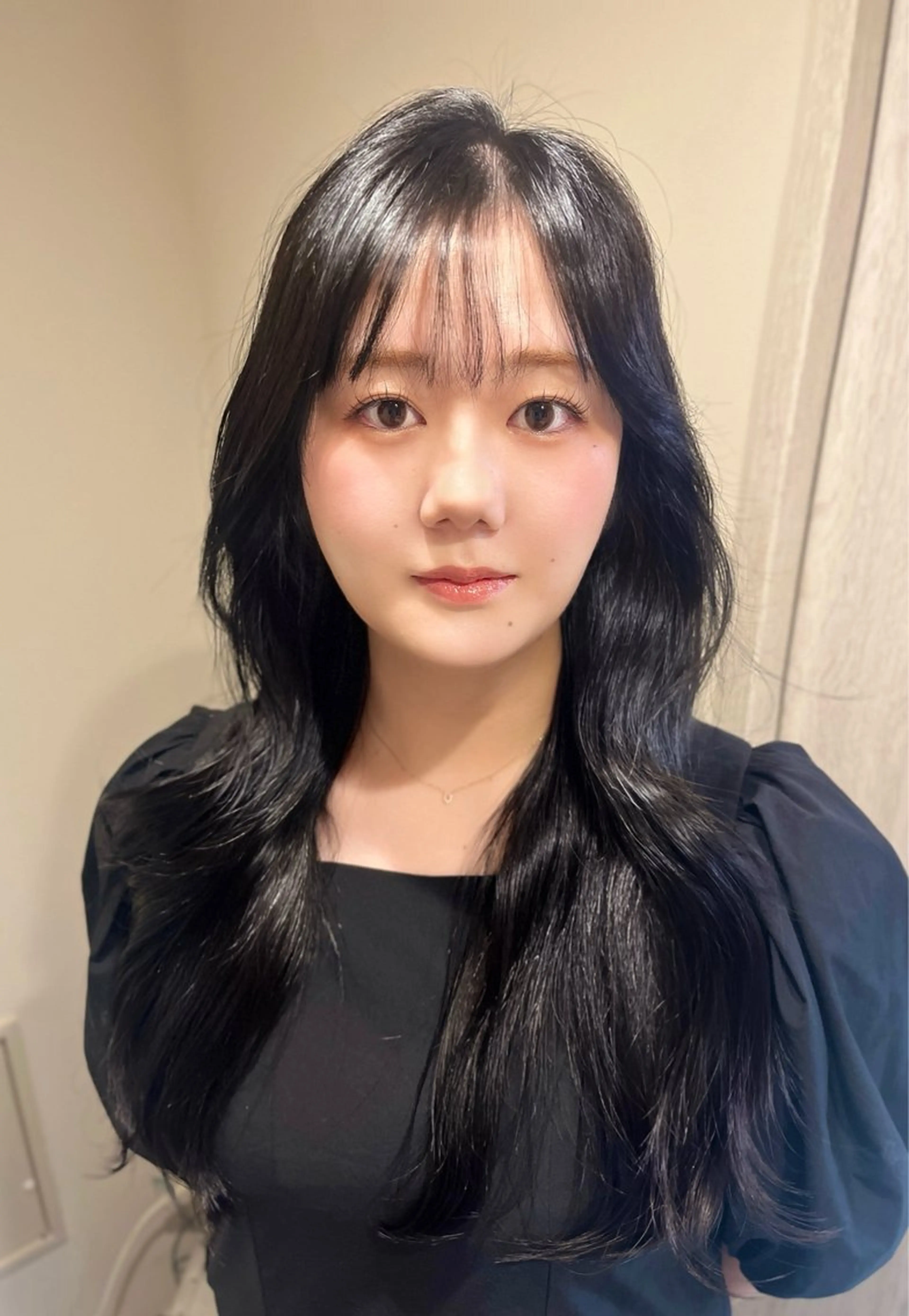 ロング カラー ヘアアレンジ Gigi 代々木所属・りこ 🐈‍⬛韓国艶カラーのヘアスタイル