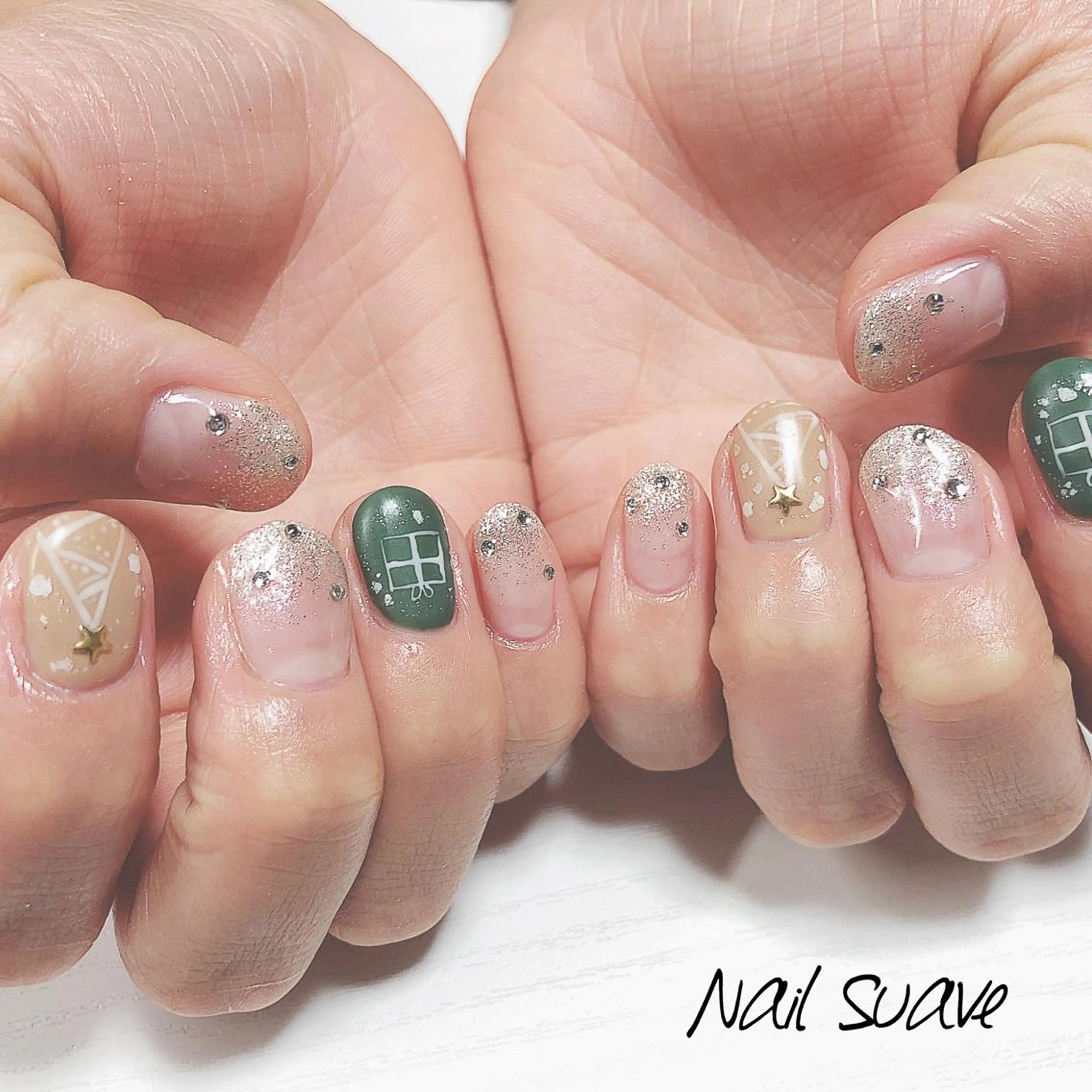 ネイル マットネイル 冬ネイル クリスマス Nail Suave (シュアーヴ)のネイルデザイン