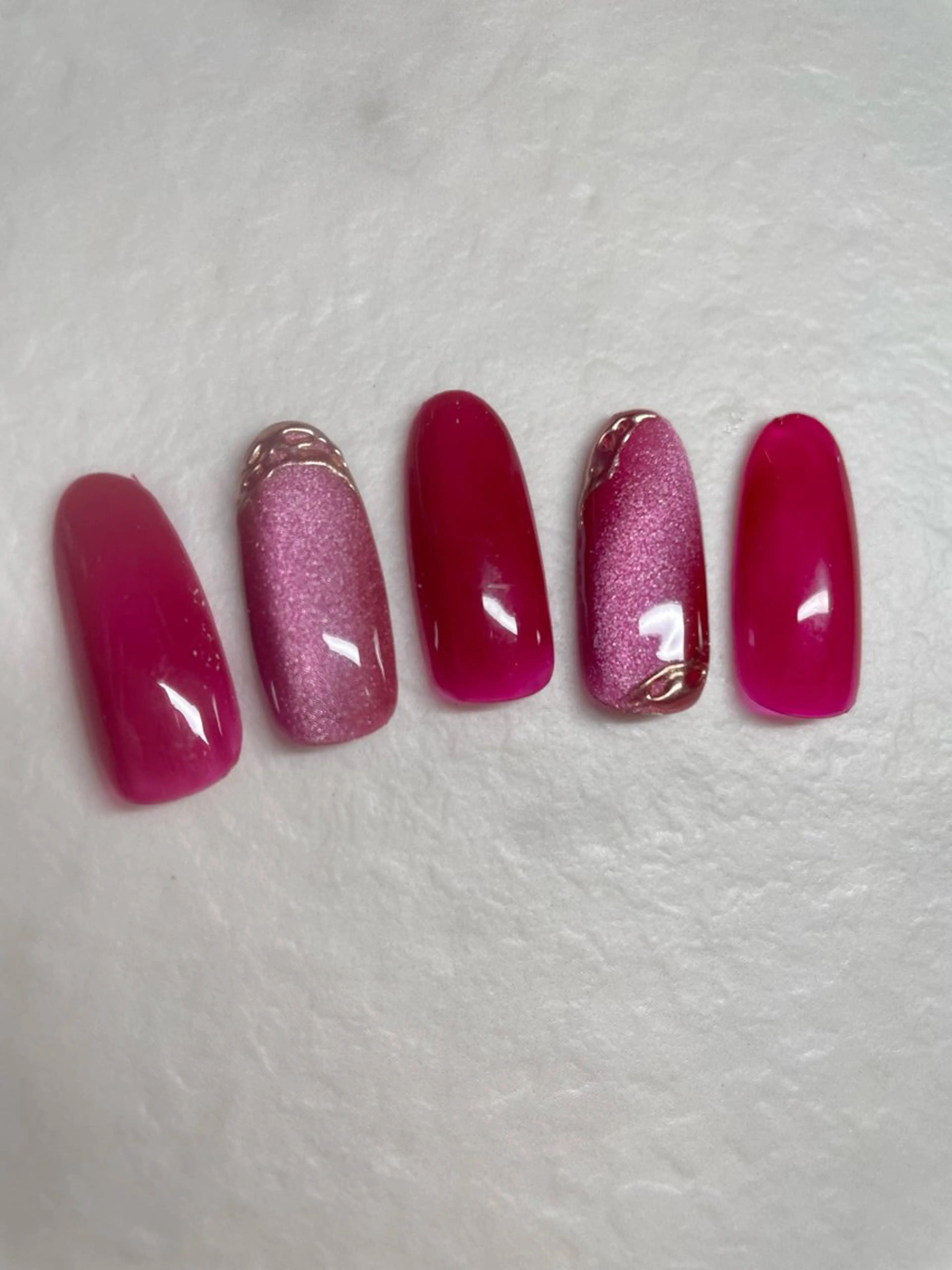 ネイル ミラーネイル ハンドネイル total salon fu-a'[フーア]所属・佐藤 芽衣のネイルデザイン