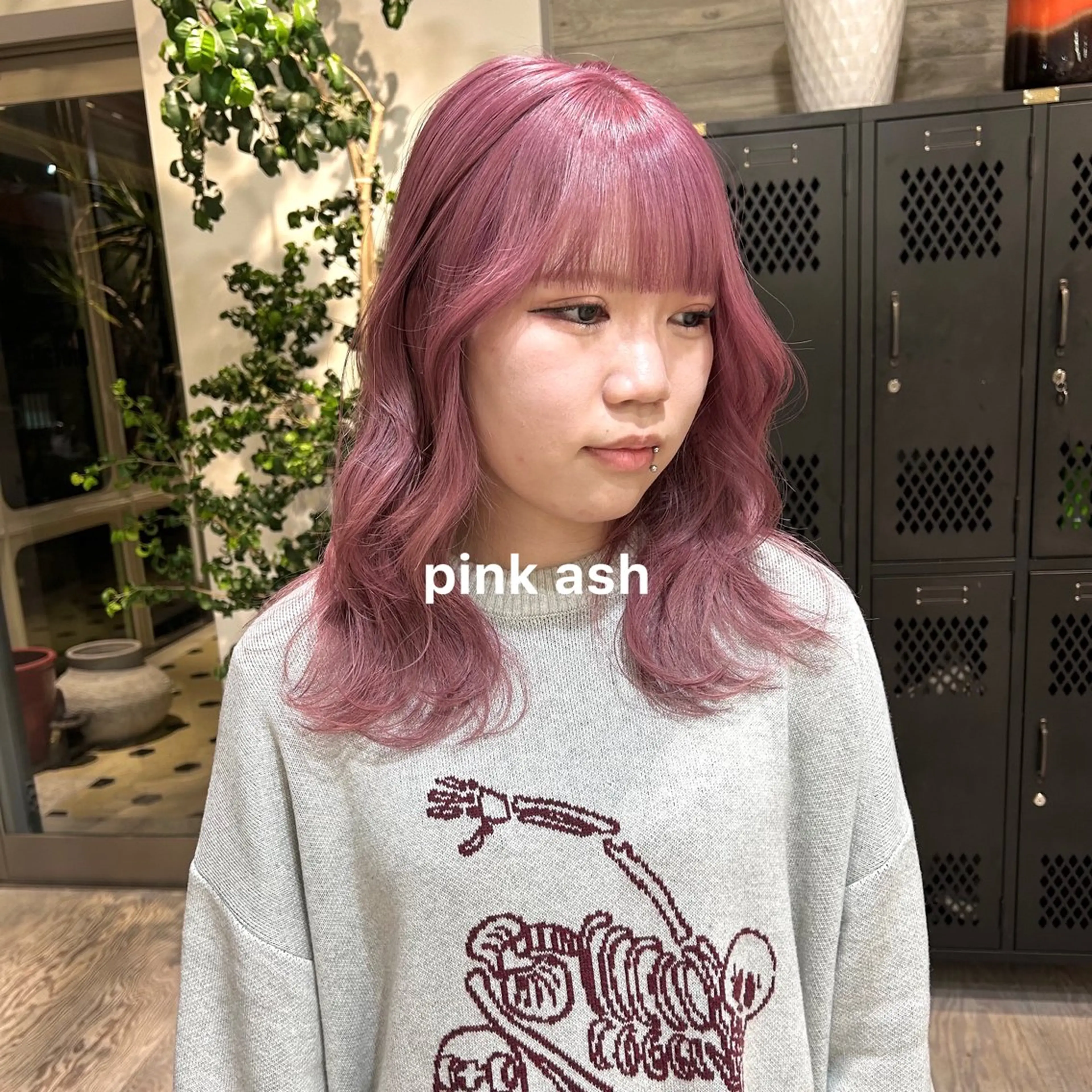 カラー 暖色カラー推し/ トヤエリコのヘアスタイル