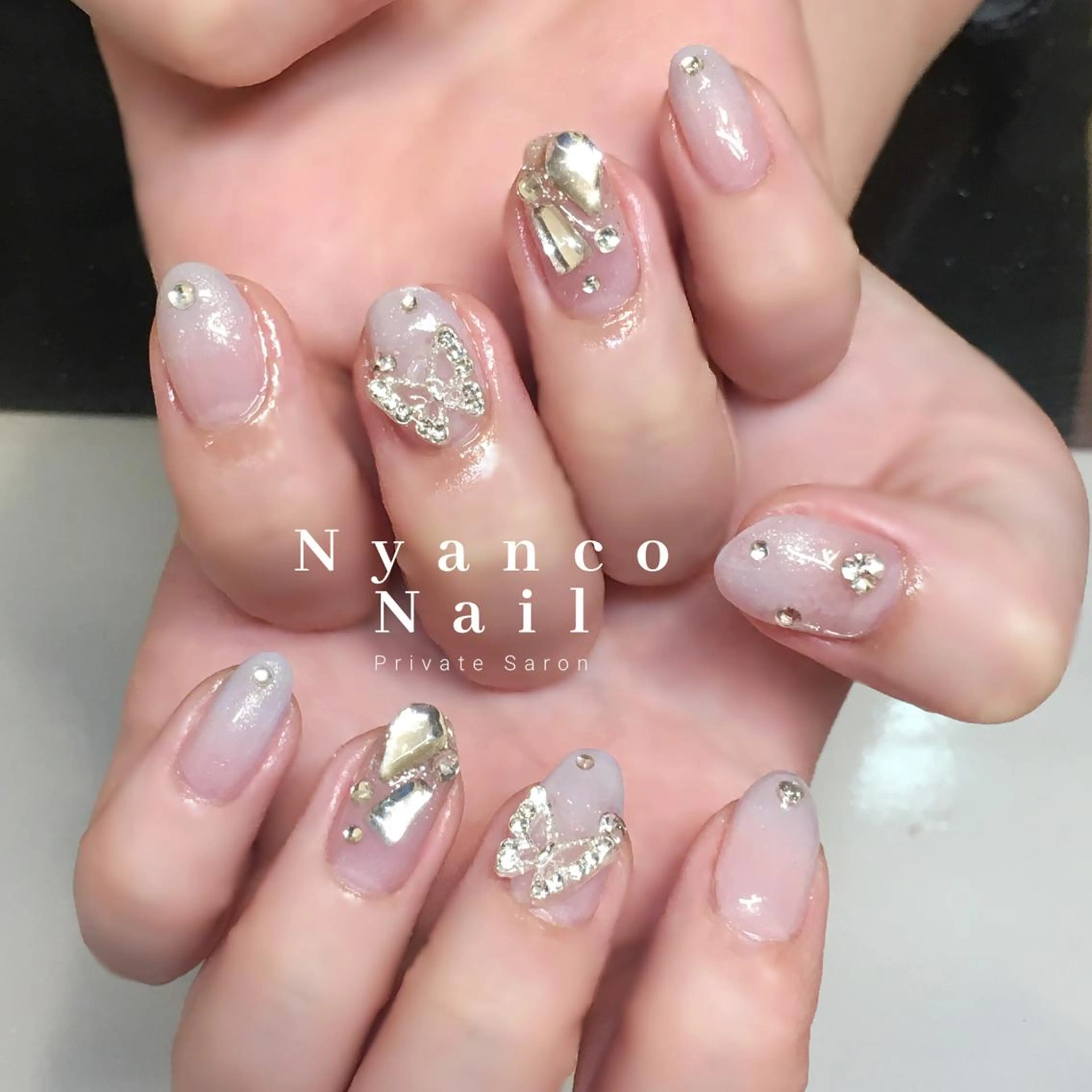 ネイル ブルー ジェルネイル グラデーション 水色 夏ネイル Nyanco Nailのネイルデザイン