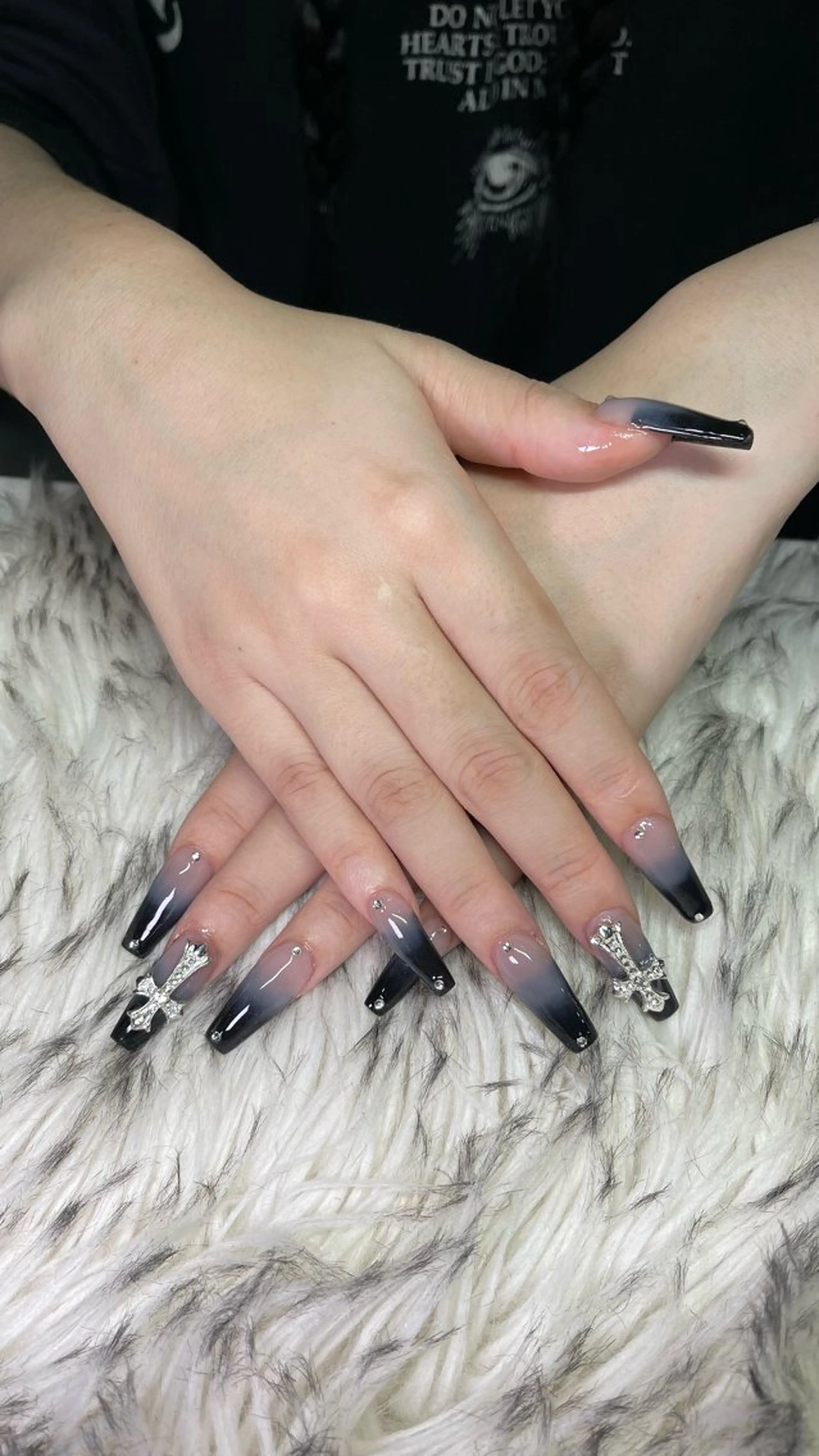ネイル ハンドネイル NAIL FOCUS Lisaのネイルデザイン
