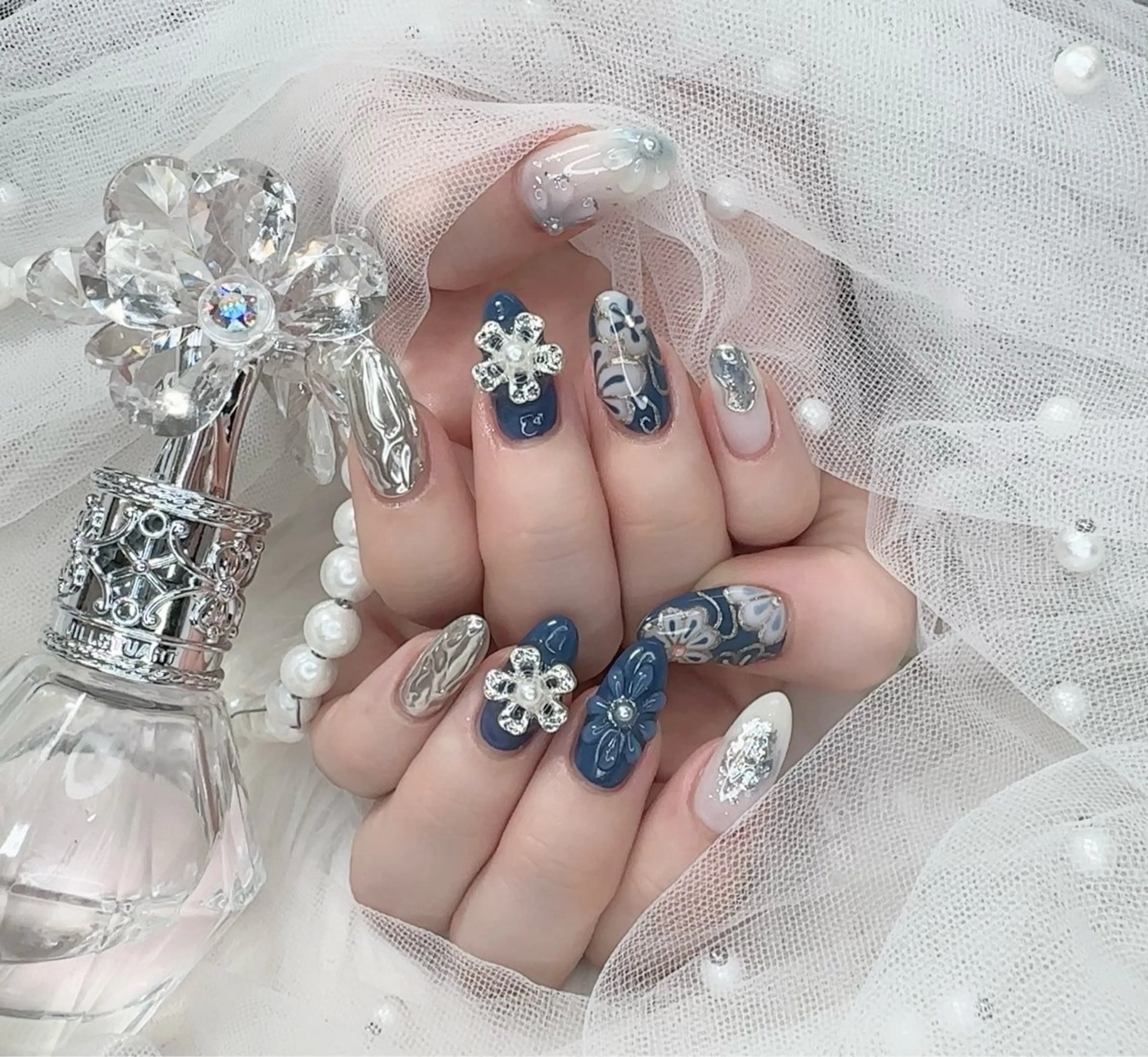 ネイル R nailsalon所属・R salonのネイルデザイン