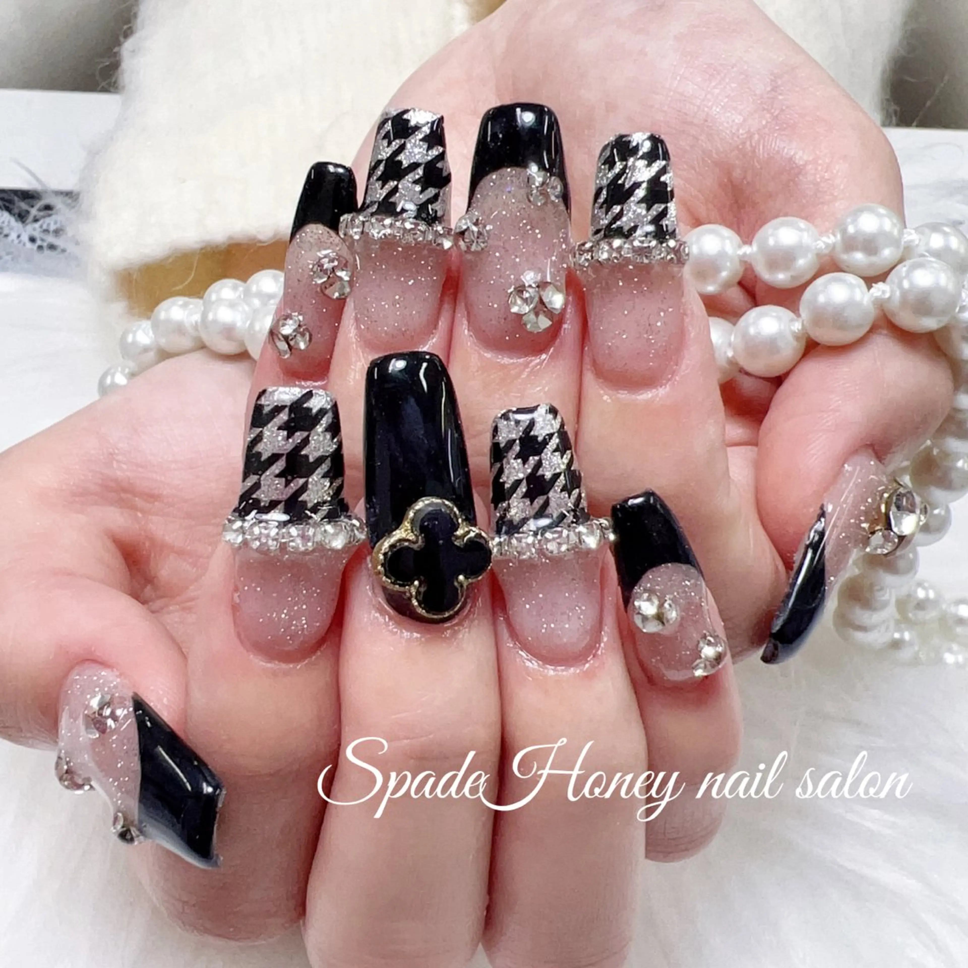 ネイル ハンドネイル SpadeHoney ♠️✨のネイルデザイン