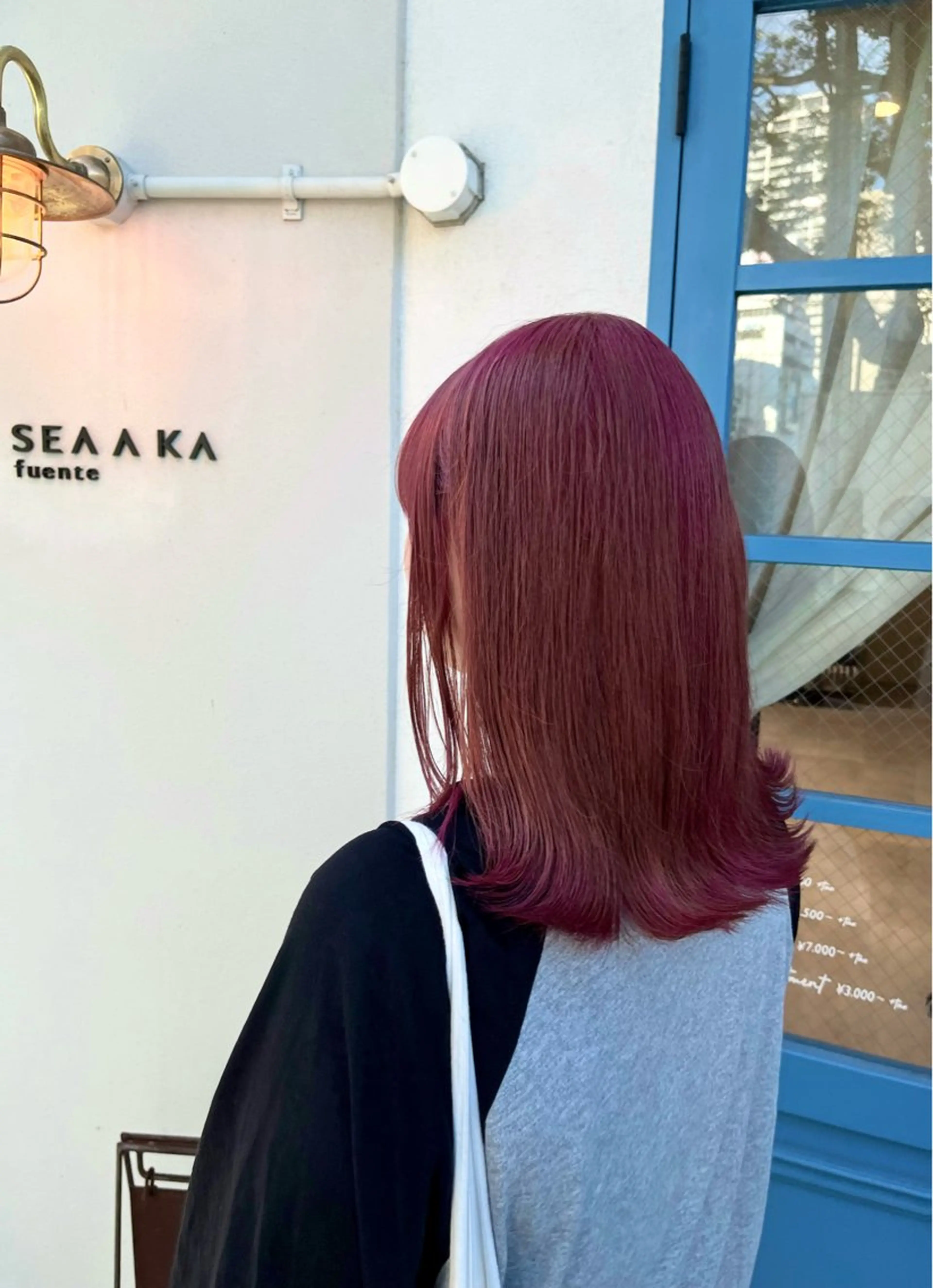 ロング カラー 中川 もえか【明石】のヘアスタイル