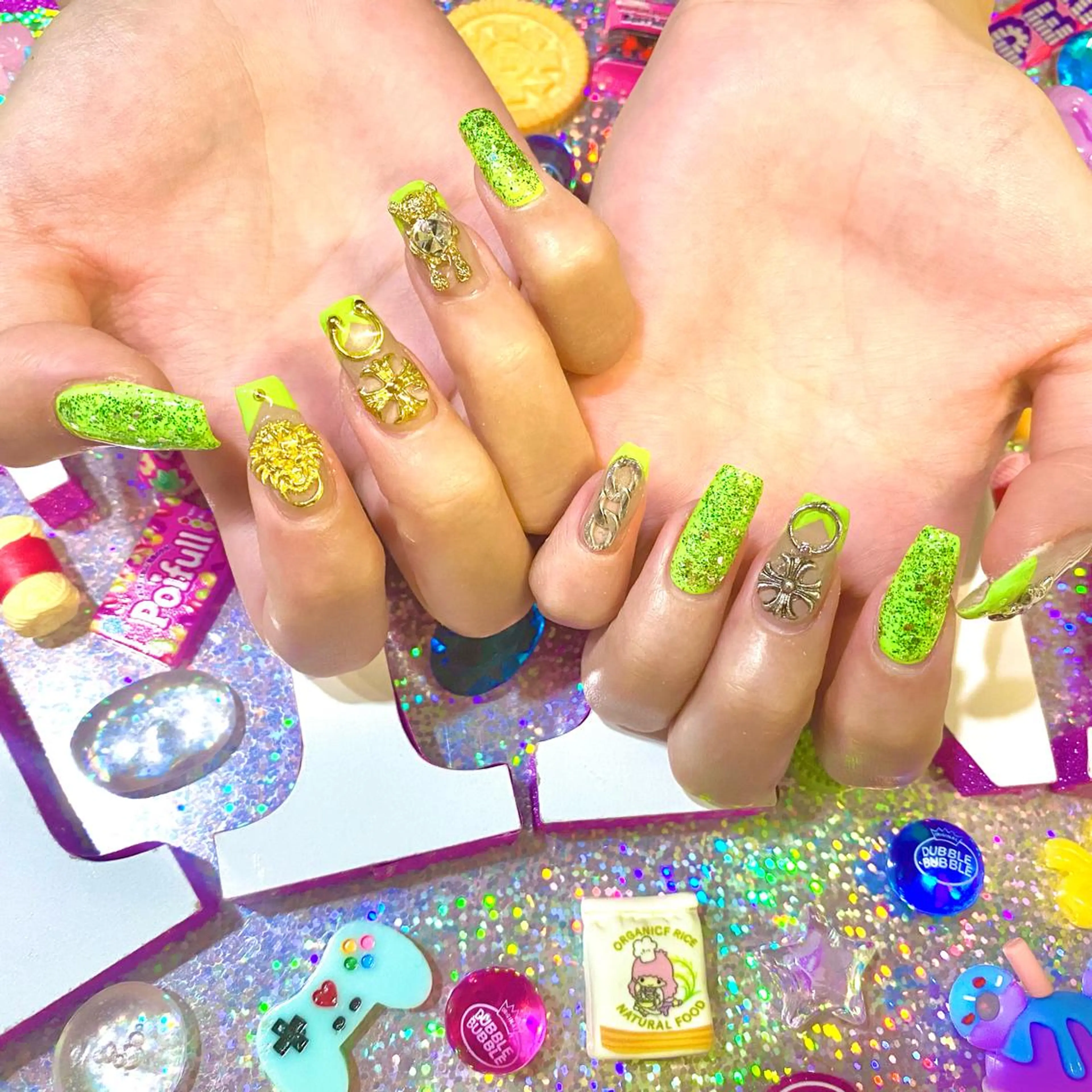 ネイル アートネイル クリアネイル ジェルネイル ニュアンスネイル オフィスネイル 8appy YUKITIN.Bのネイルデザイン