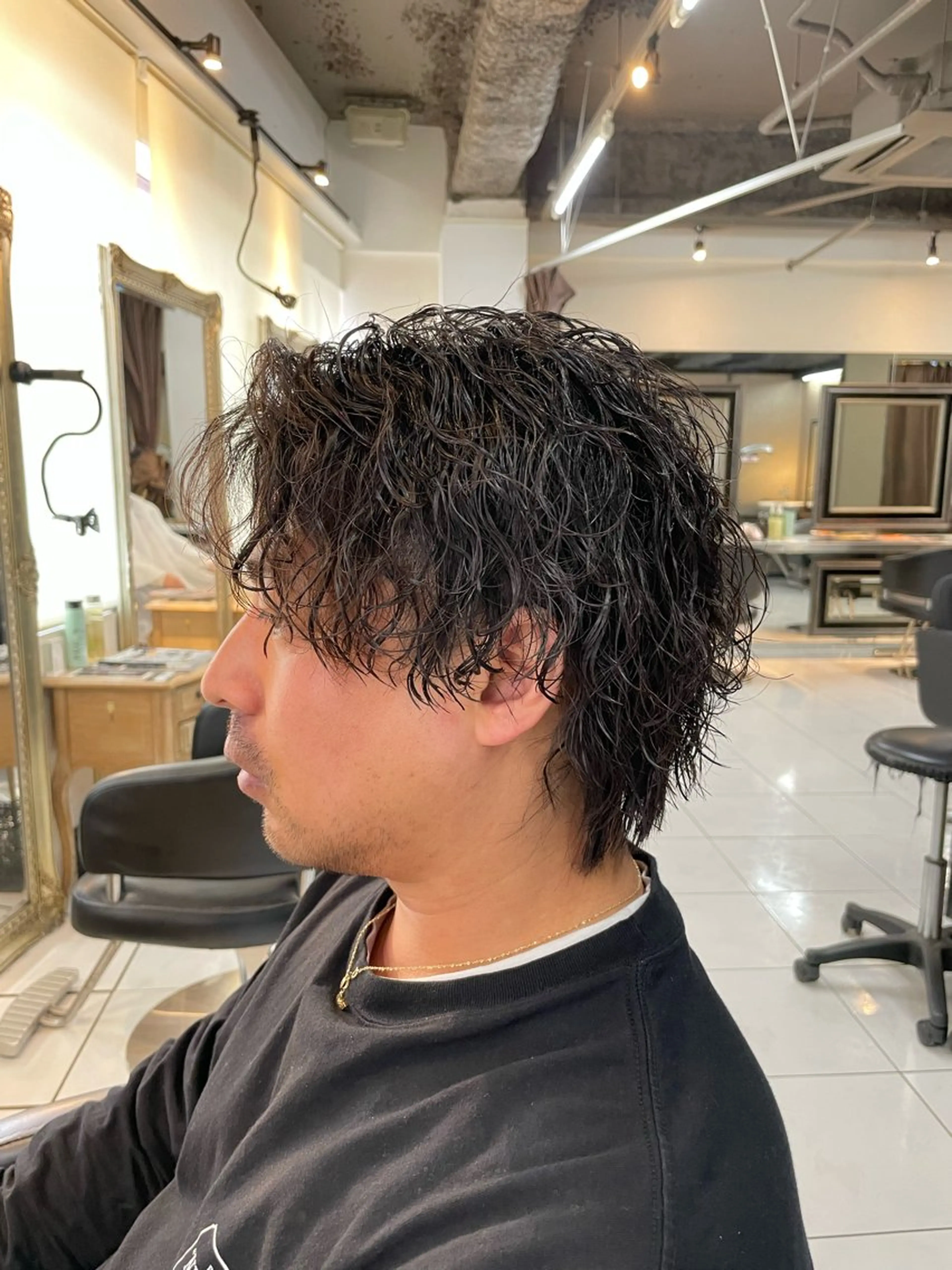 カラー パーマ メンズ フェザーパーマ メンズパーマ スパイキーショート メンズツイストパーマ ツイストスパイラルパーマ カット パーマ 🔥お値段以上🔥 メンズ特化たかひろのヘアスタイル