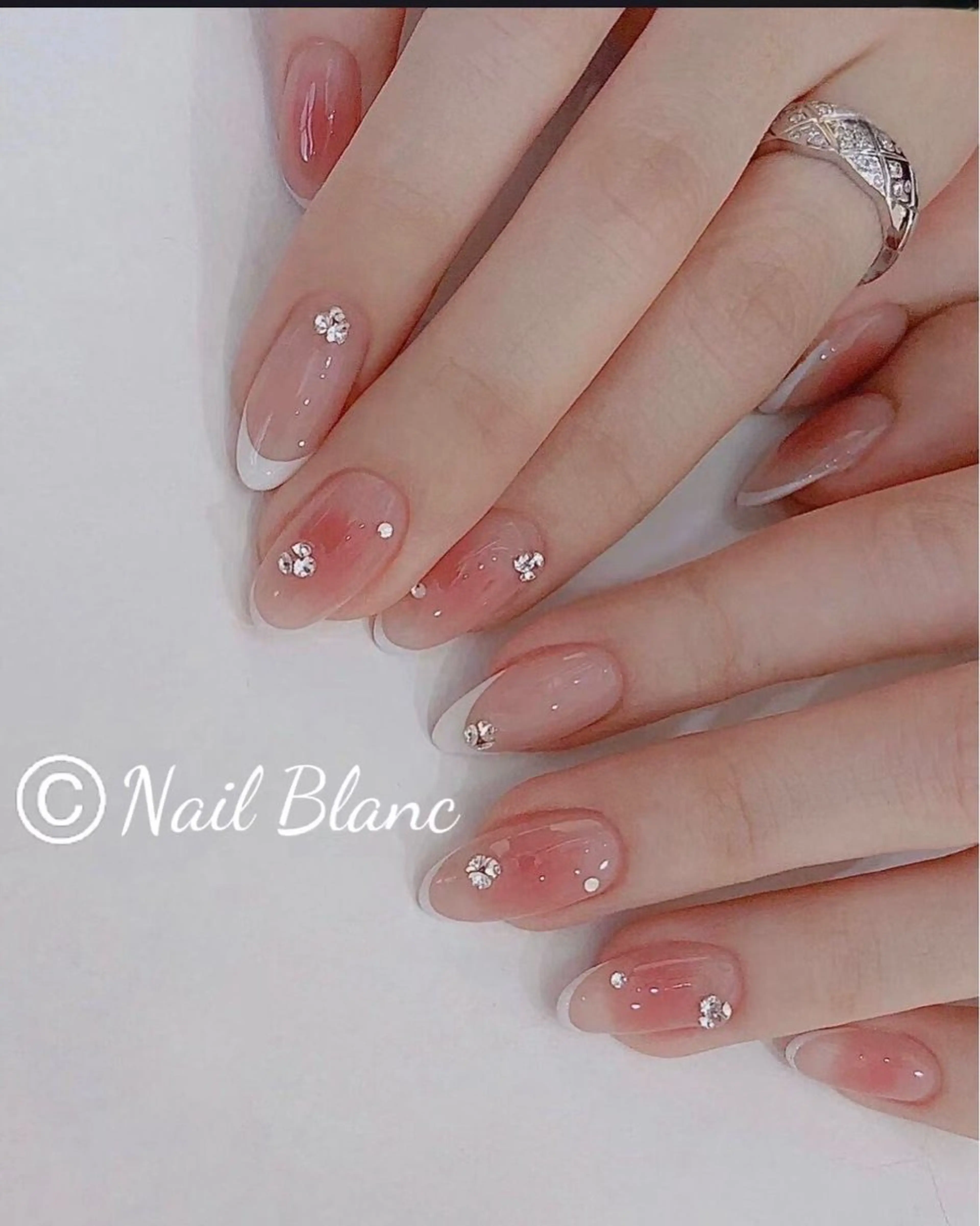 Nail Nanamiのネイルデザイン