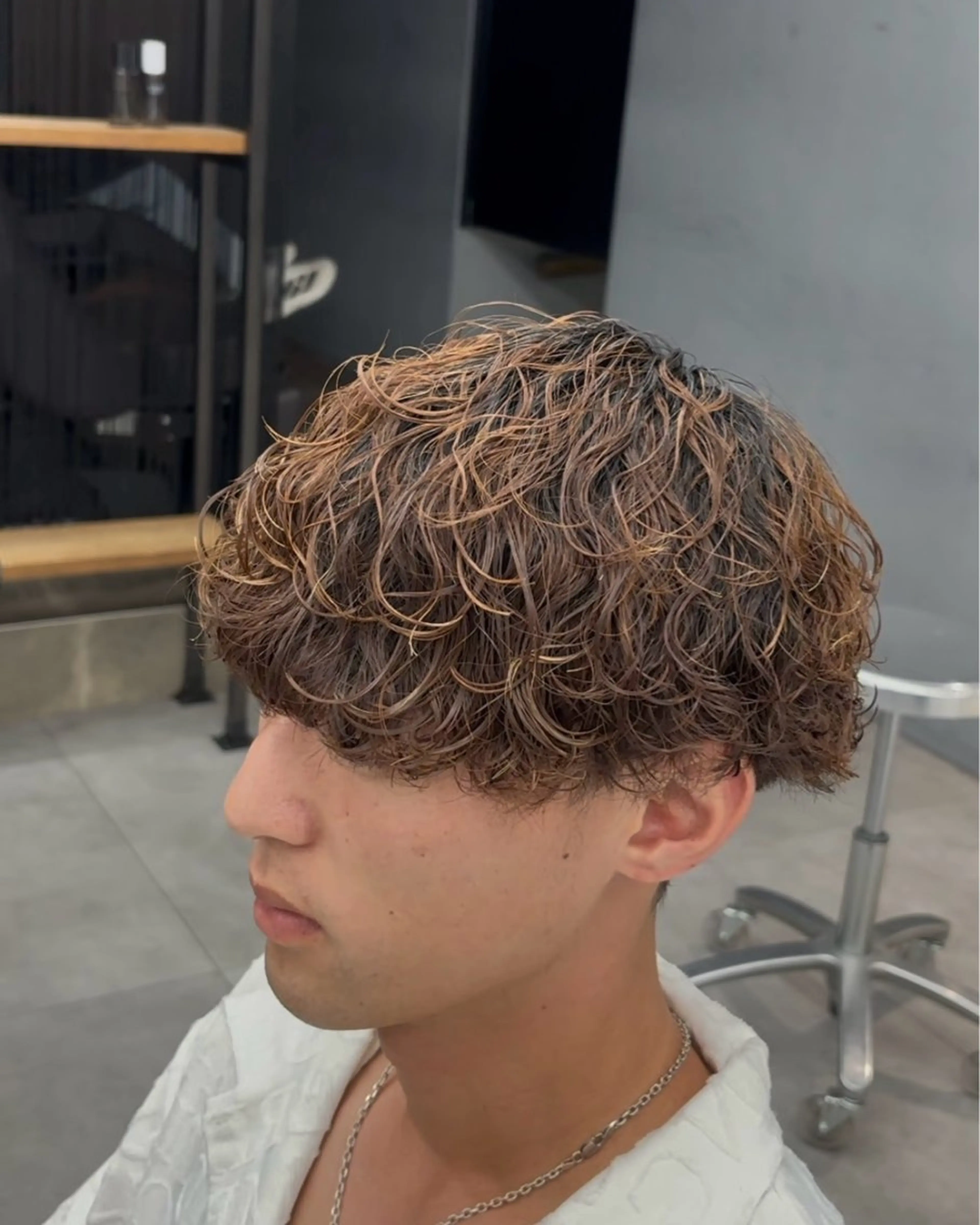 【ミニモ限定価格】　波巻きパーマ　カット+パーマの写真