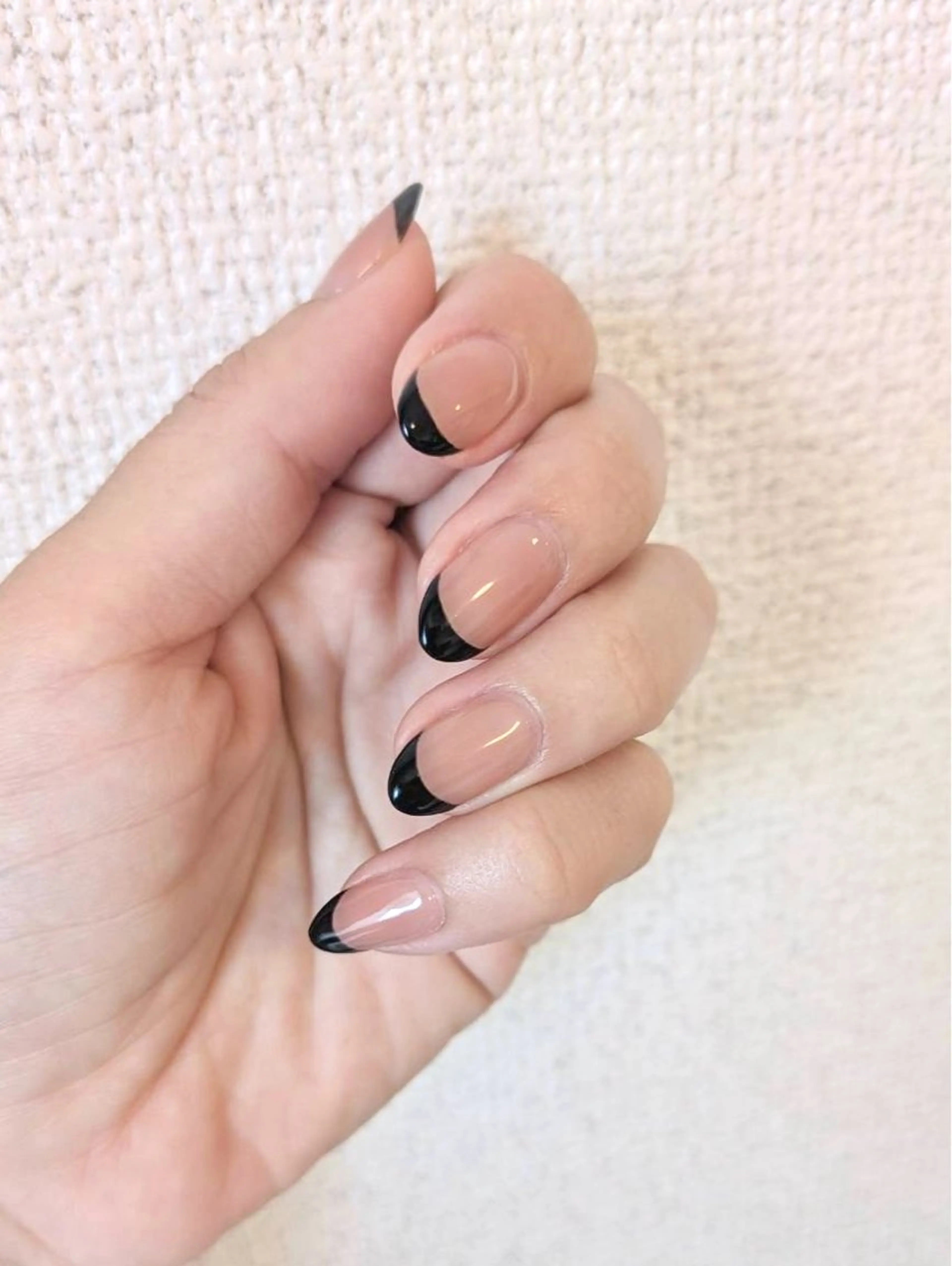 ❣️ハンド❣️オフ無料✨ジェル《上品フレンチ🌙》￥9900→￥3300の写真