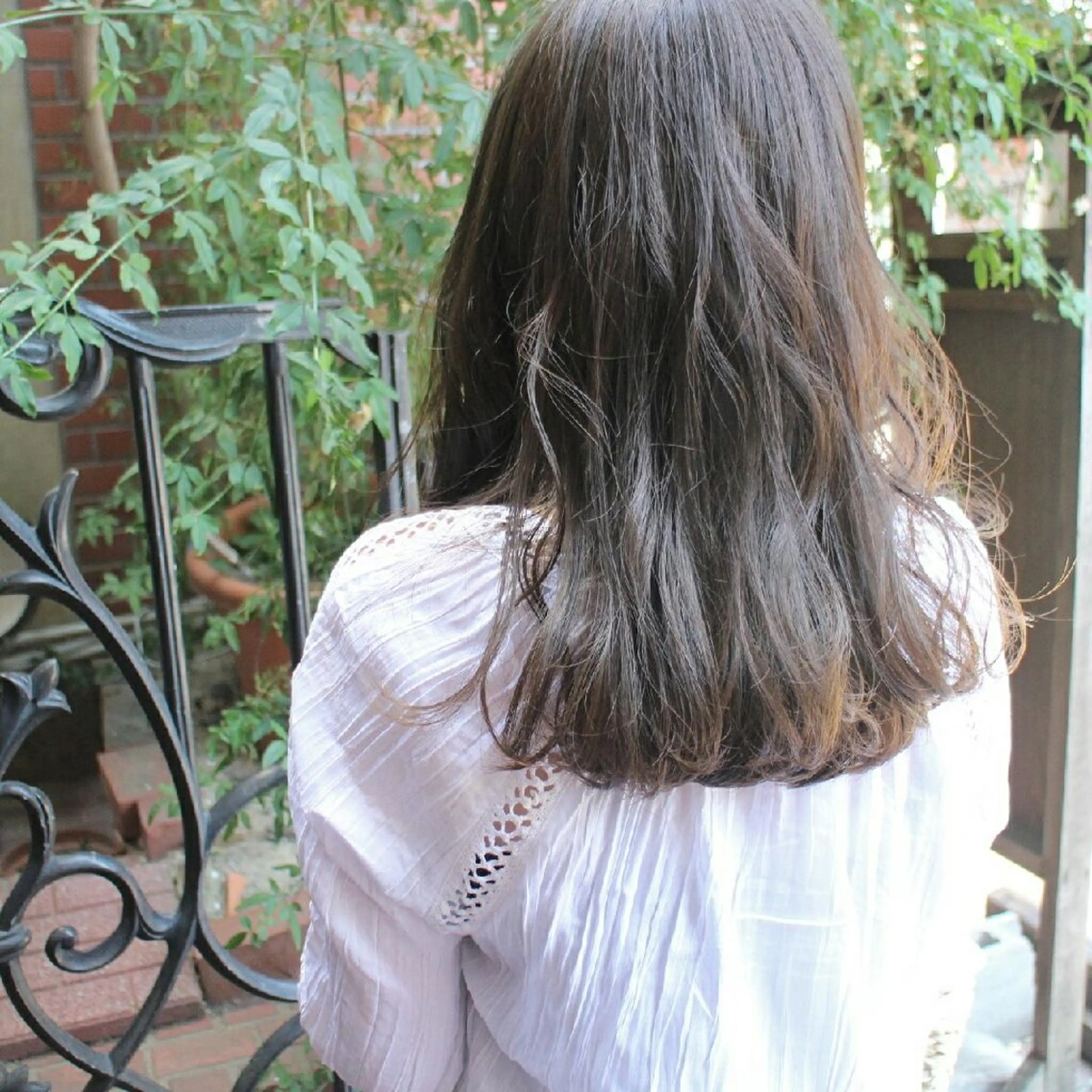 カラー 透明感カラー グレージュ Click所属・クニモトハルナ ボブ/柔らかカラーのヘアスタイル