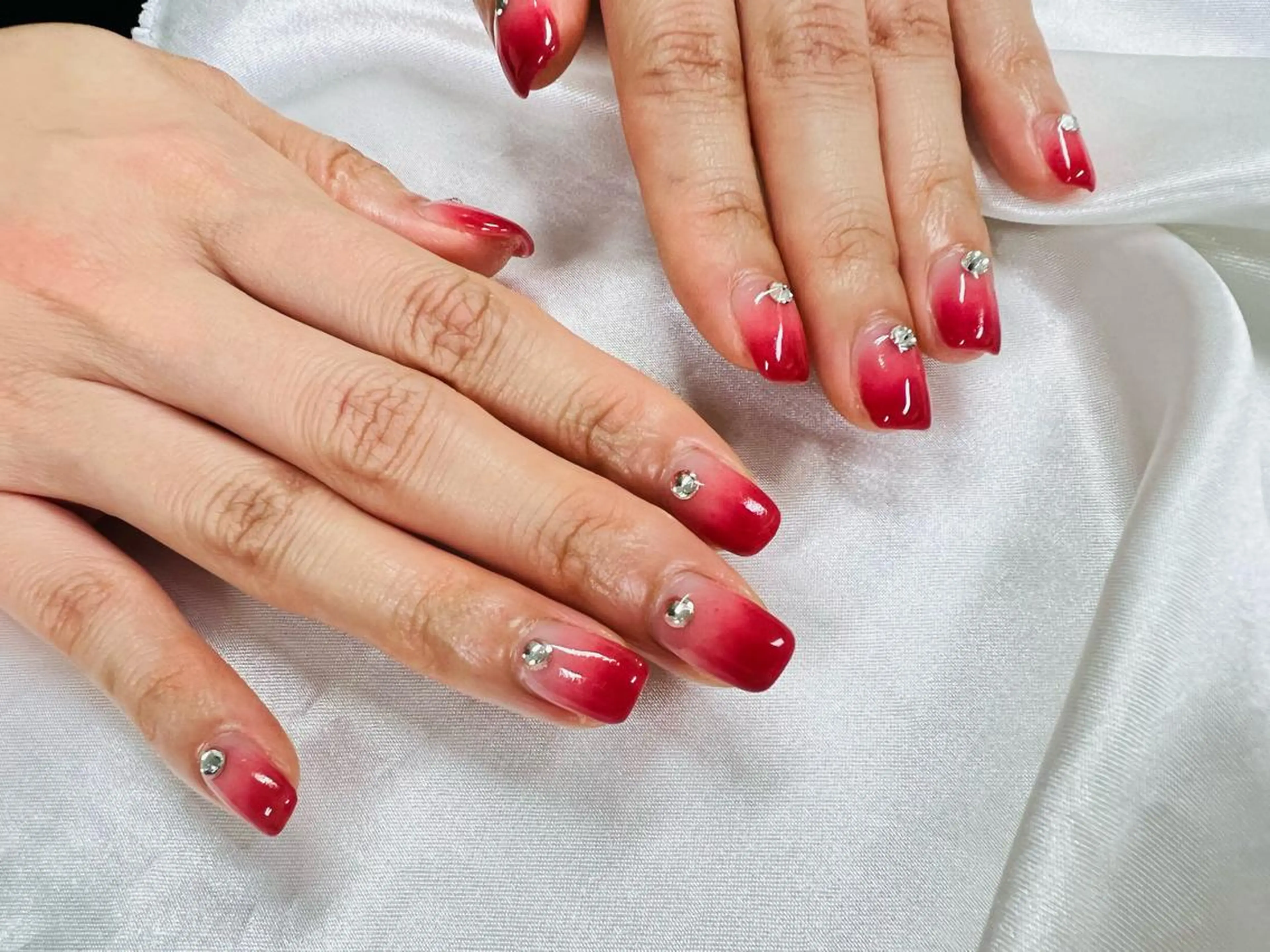 ネイル ユリシスネイル 担当近藤のネイルデザイン