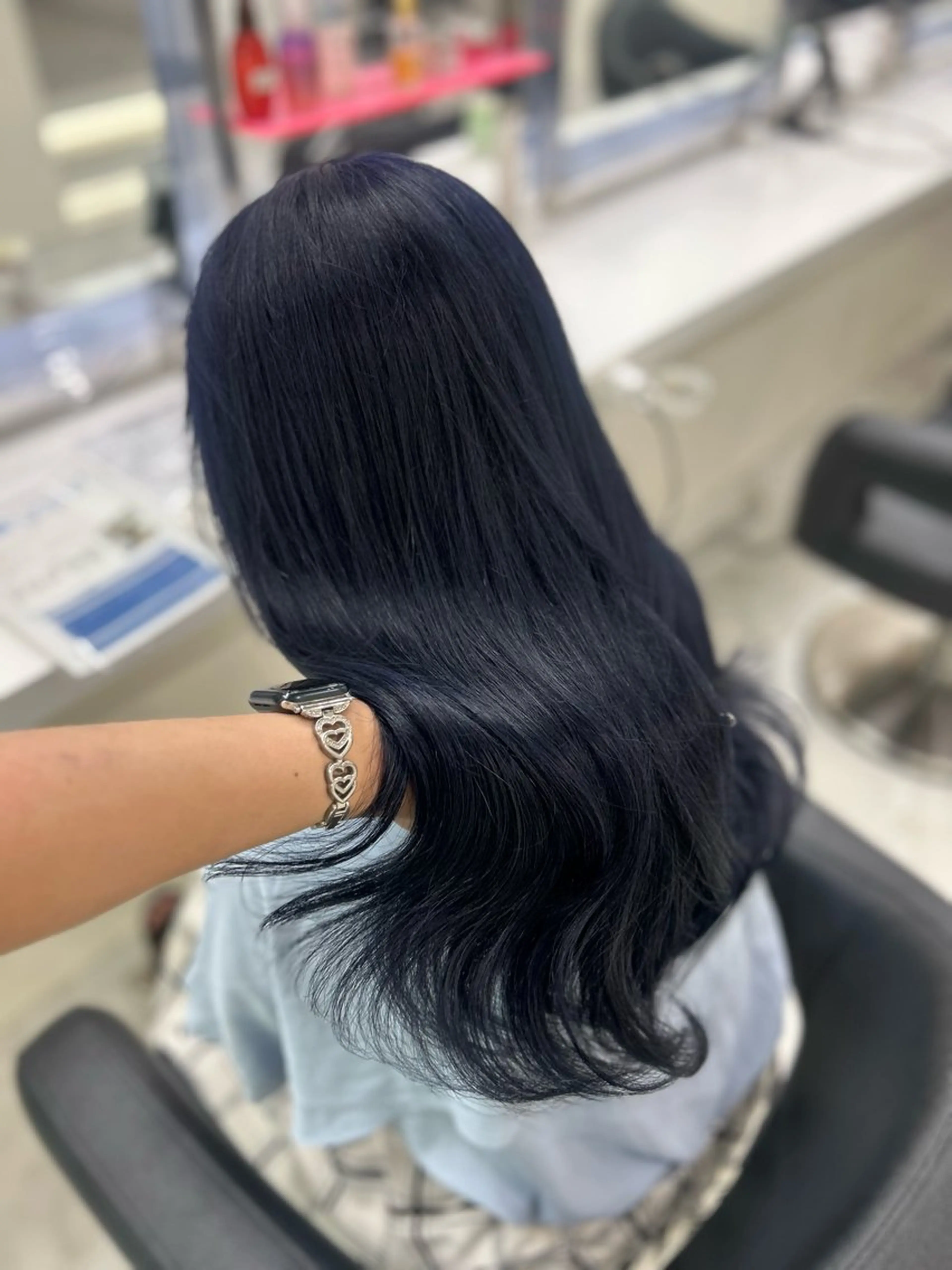 ロング カラー ヘアカラー トリートメント 韓国風暗髪🐈‍⬛ 🩶KOUMIのヘアスタイル