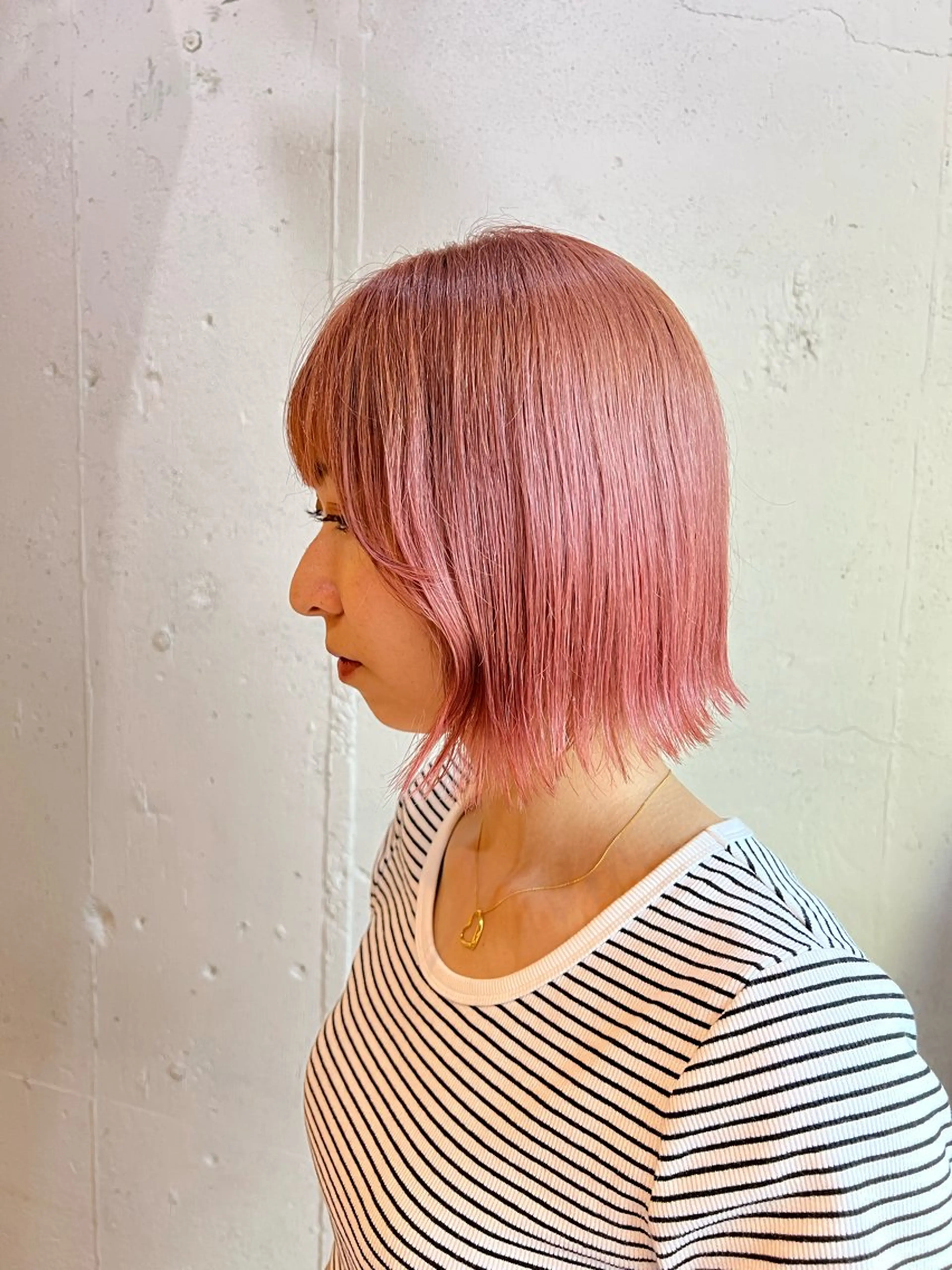 ミディアム カット ヘアカラー トリートメント EIGHT　最所 瑞稀のヘアスタイル