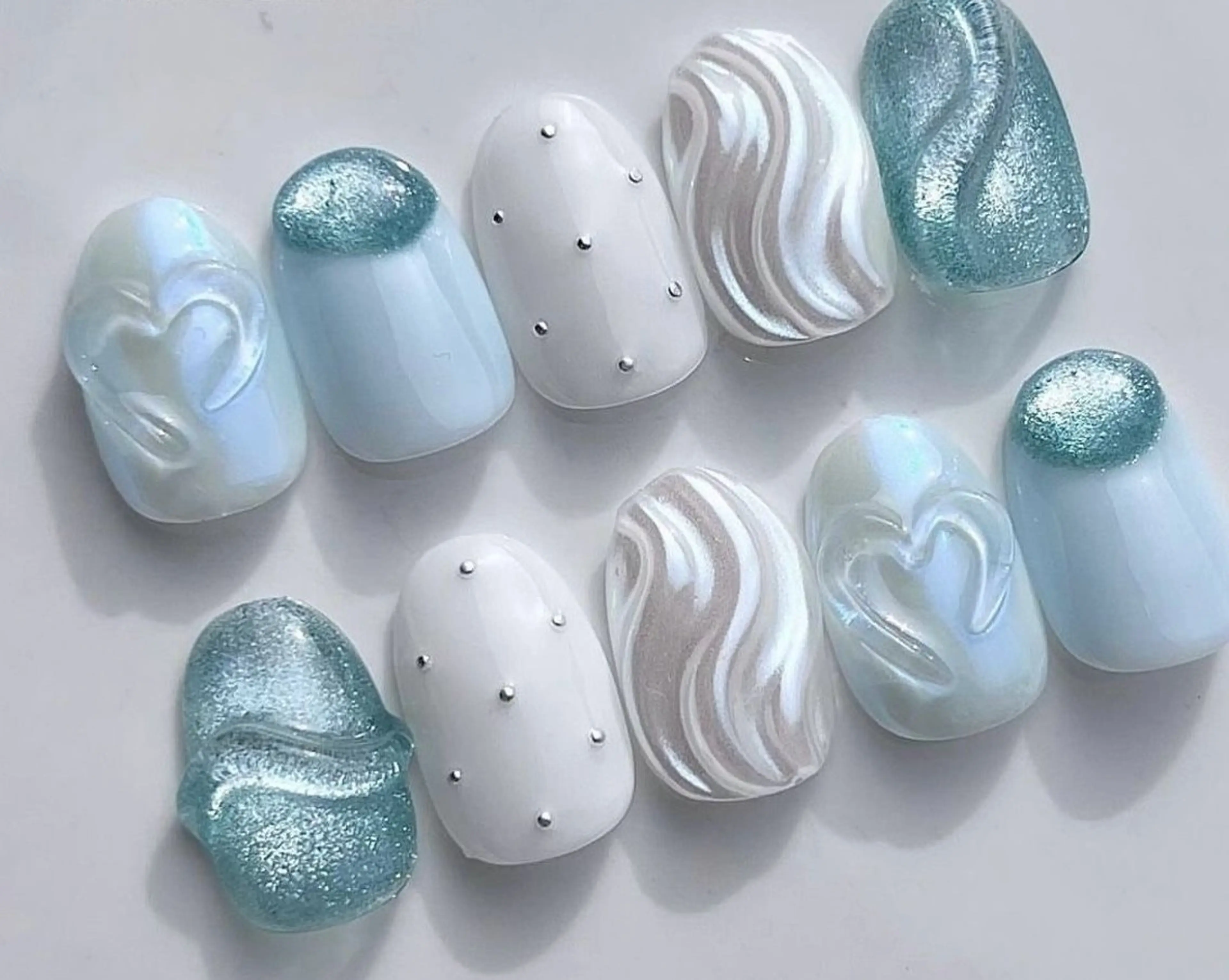 ネイル ハンドネイル Luna nailsのネイルデザイン
