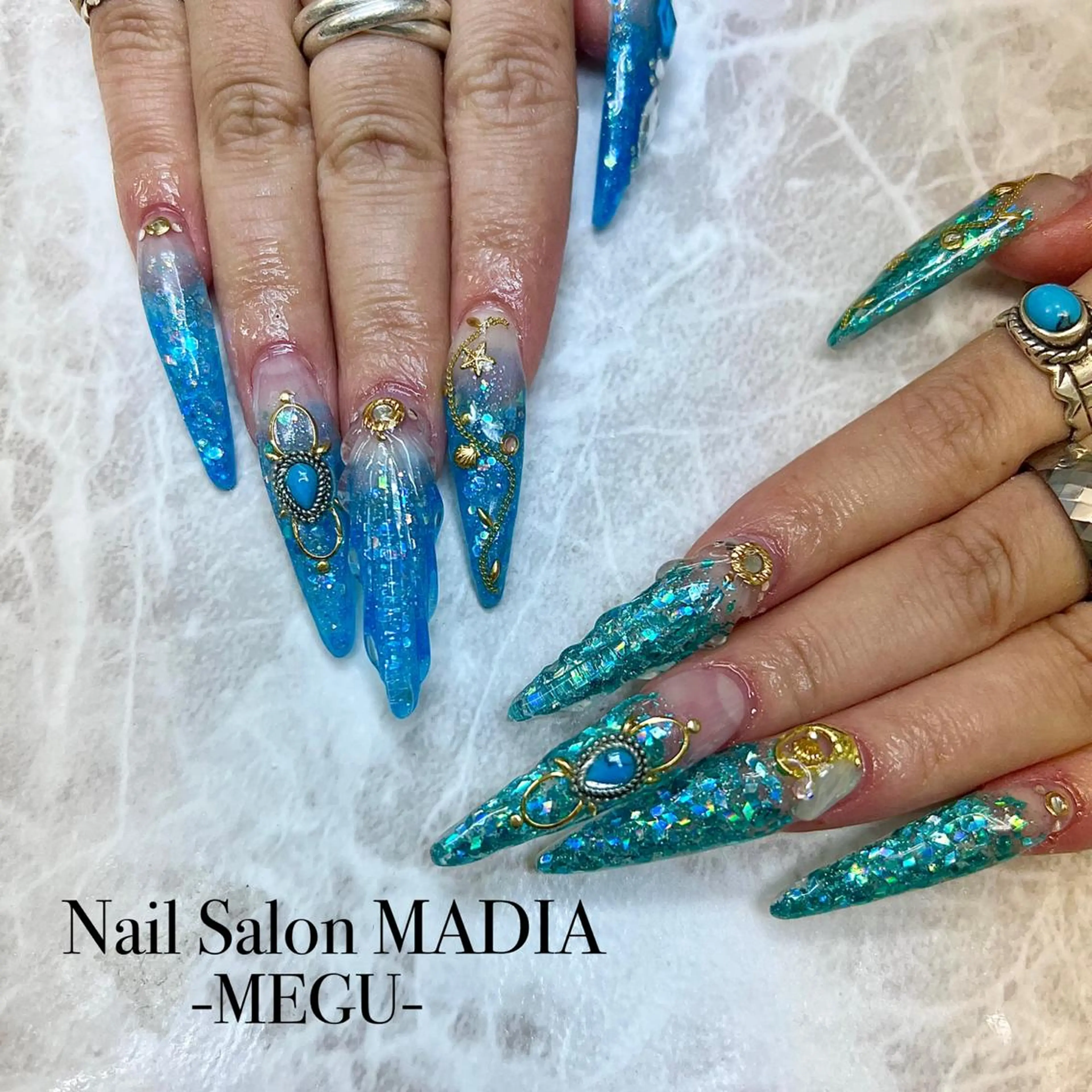 ネイル MADIA藤沢所属・MADIA MEGUのネイルデザイン