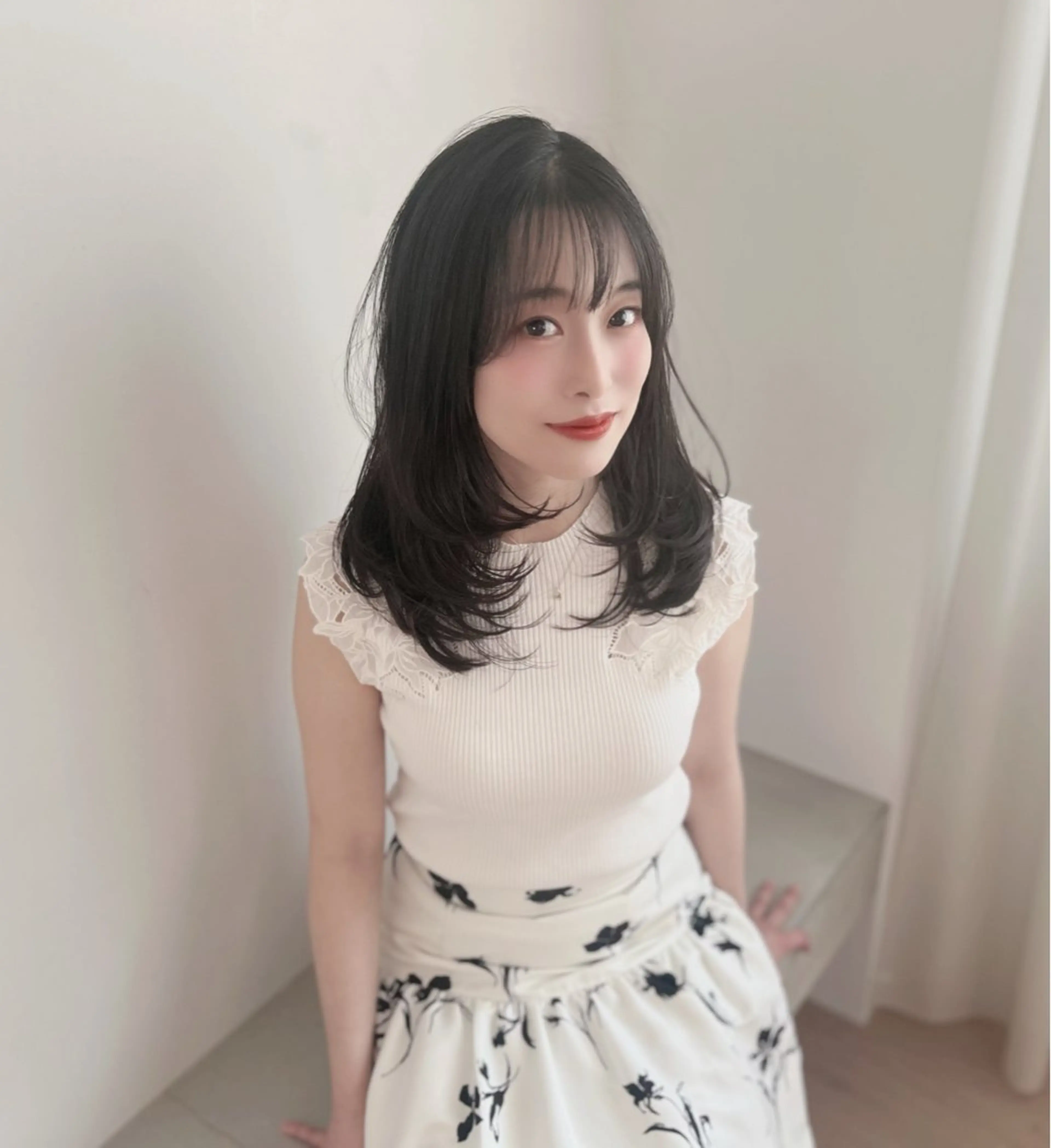 セミロング カット AMATELAS zero所属・野村 泰平のヘアスタイル