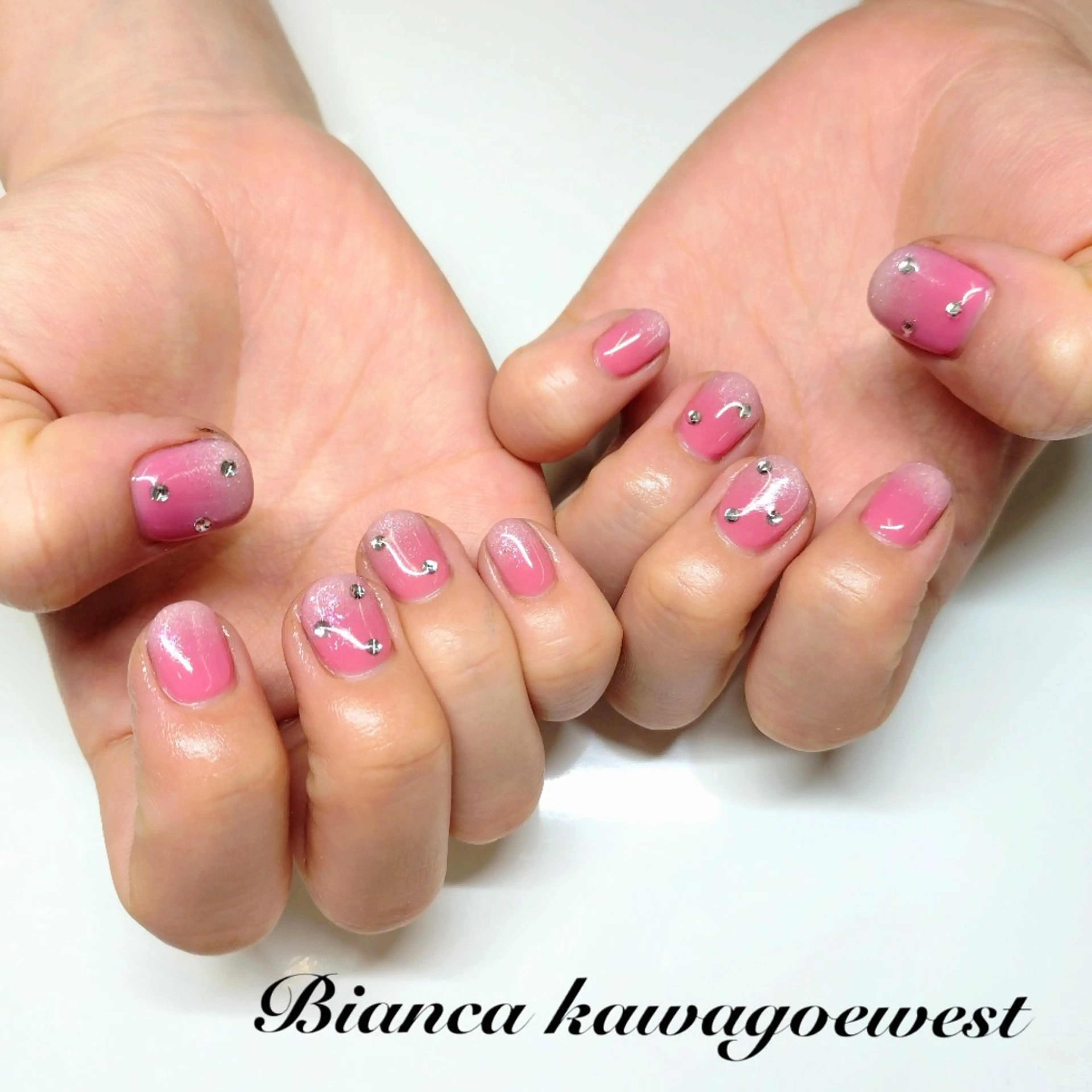 ✨️9日まで✨️【オフ無し】ハンド🖐️トレンドネイル【パラジェル変更可能/川越】の写真