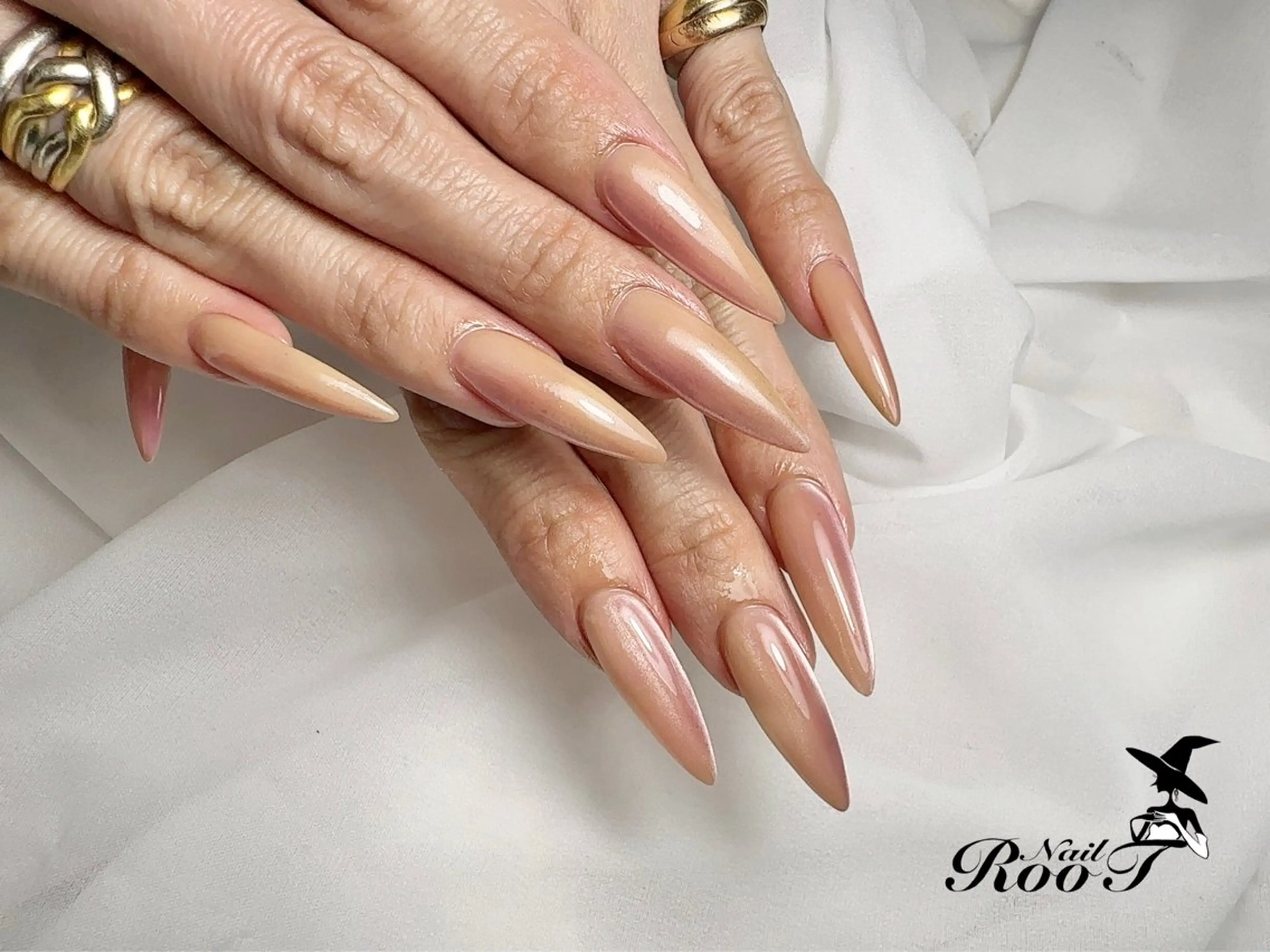 ネイル ハンドネイル RooT Nailのネイルデザイン