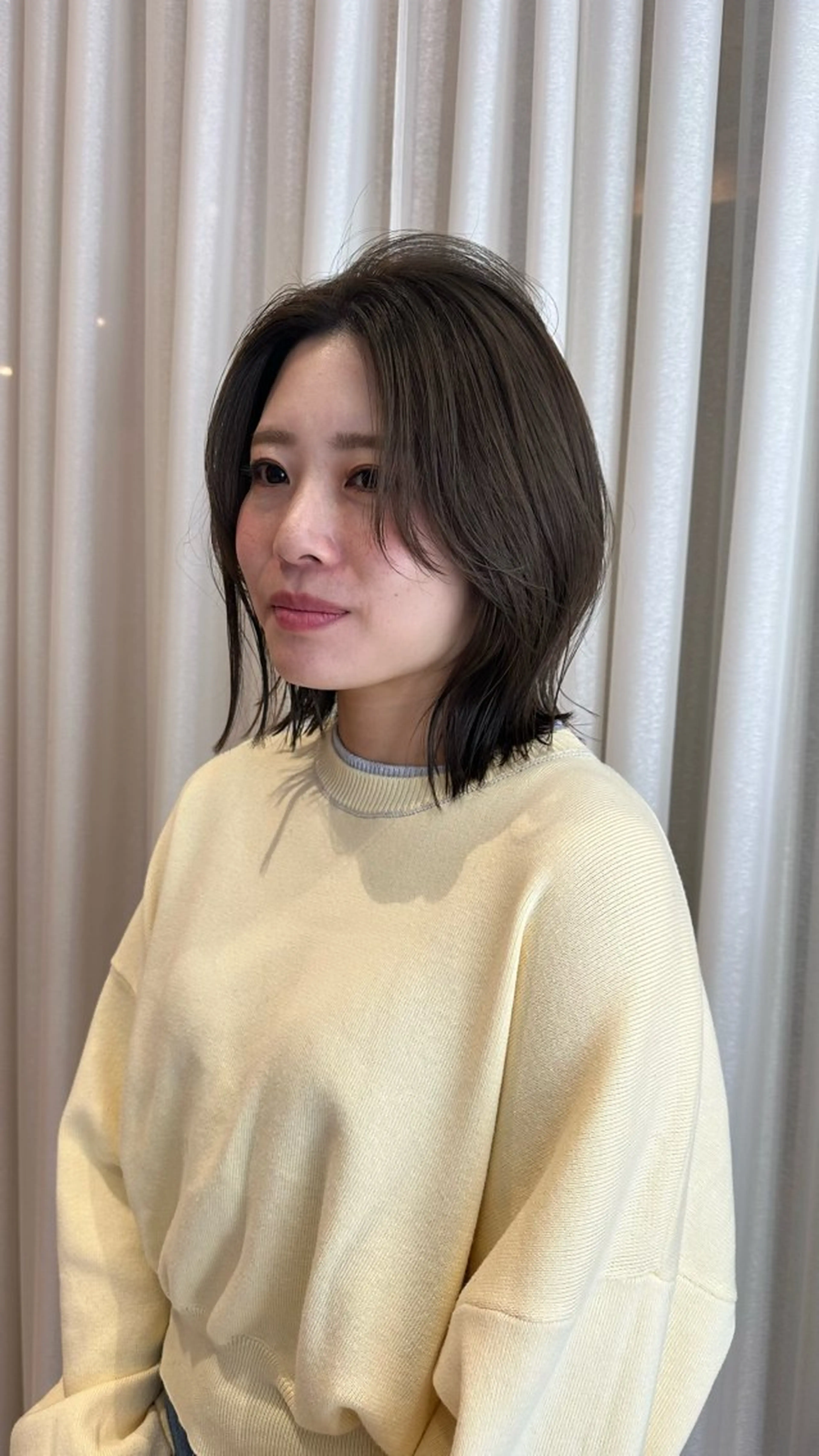 ミディアム カット ヘアカラー トリートメント ハタケナカ コトネのヘアスタイル