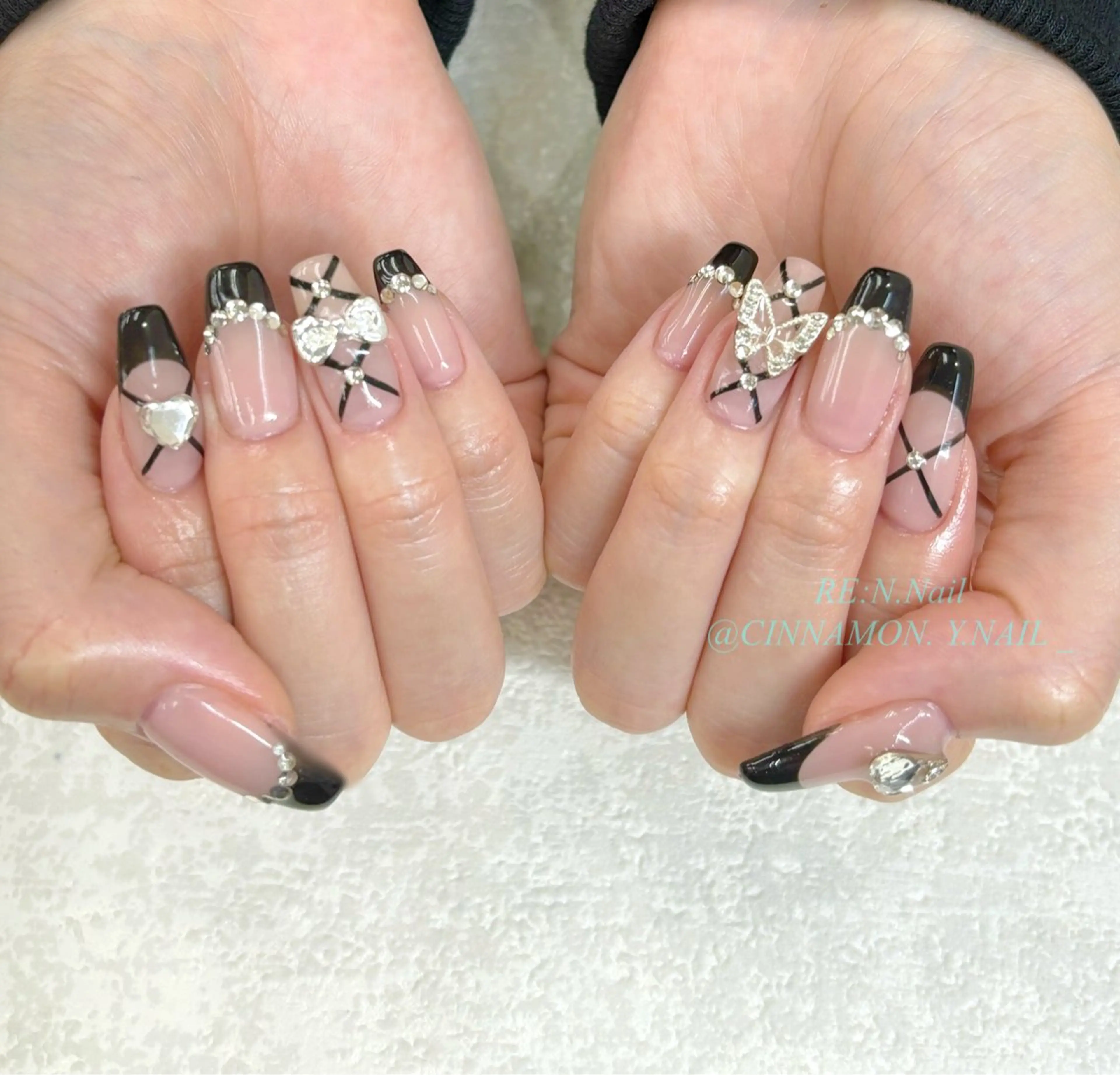 ネイル ハンドネイル Yuna🩵 RE:N.Nailのネイルデザイン