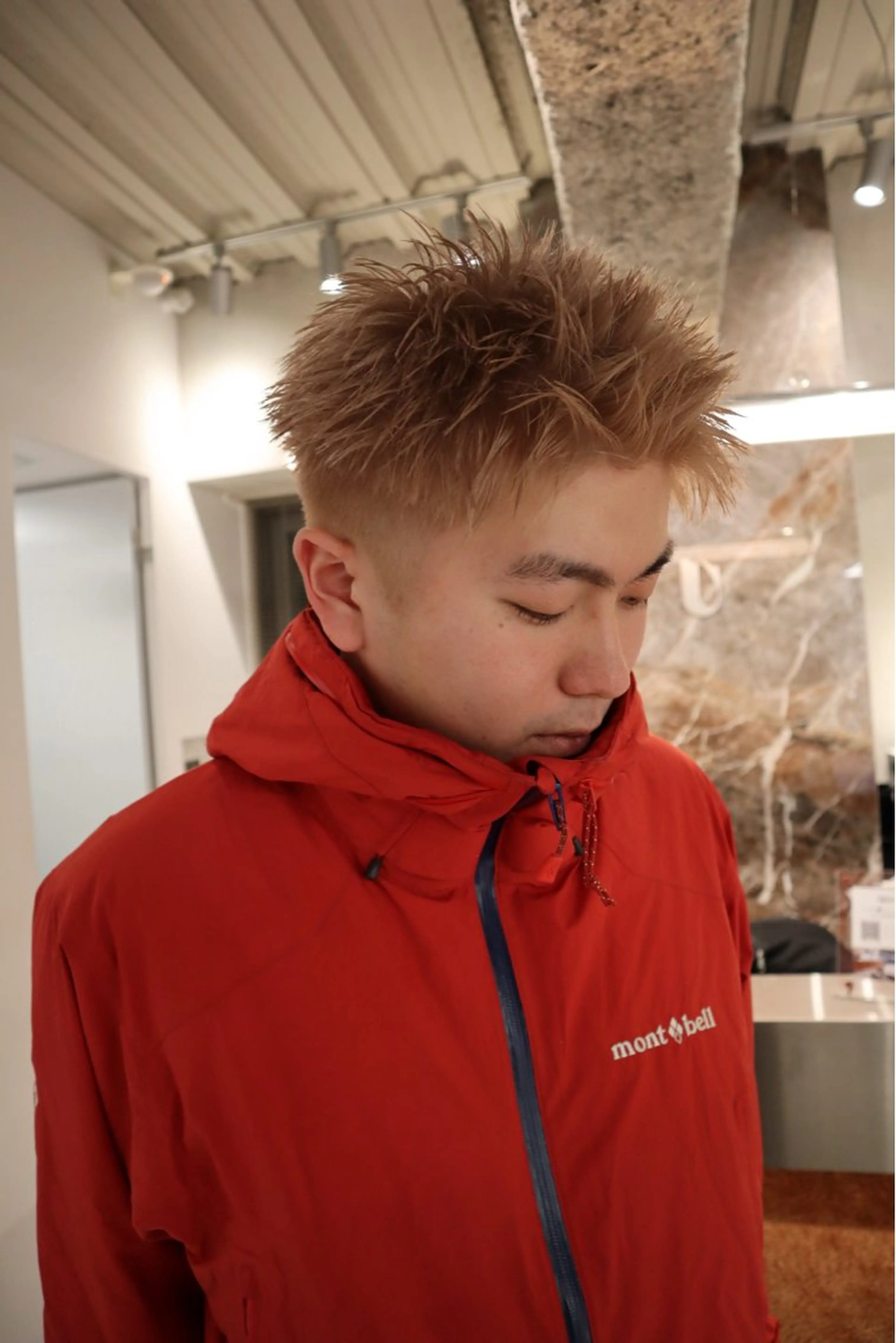 ショート カラー メンズ カット ヘアカラー トリートメント ヘアセット メンズ特化   西野 晴紀のヘアスタイル