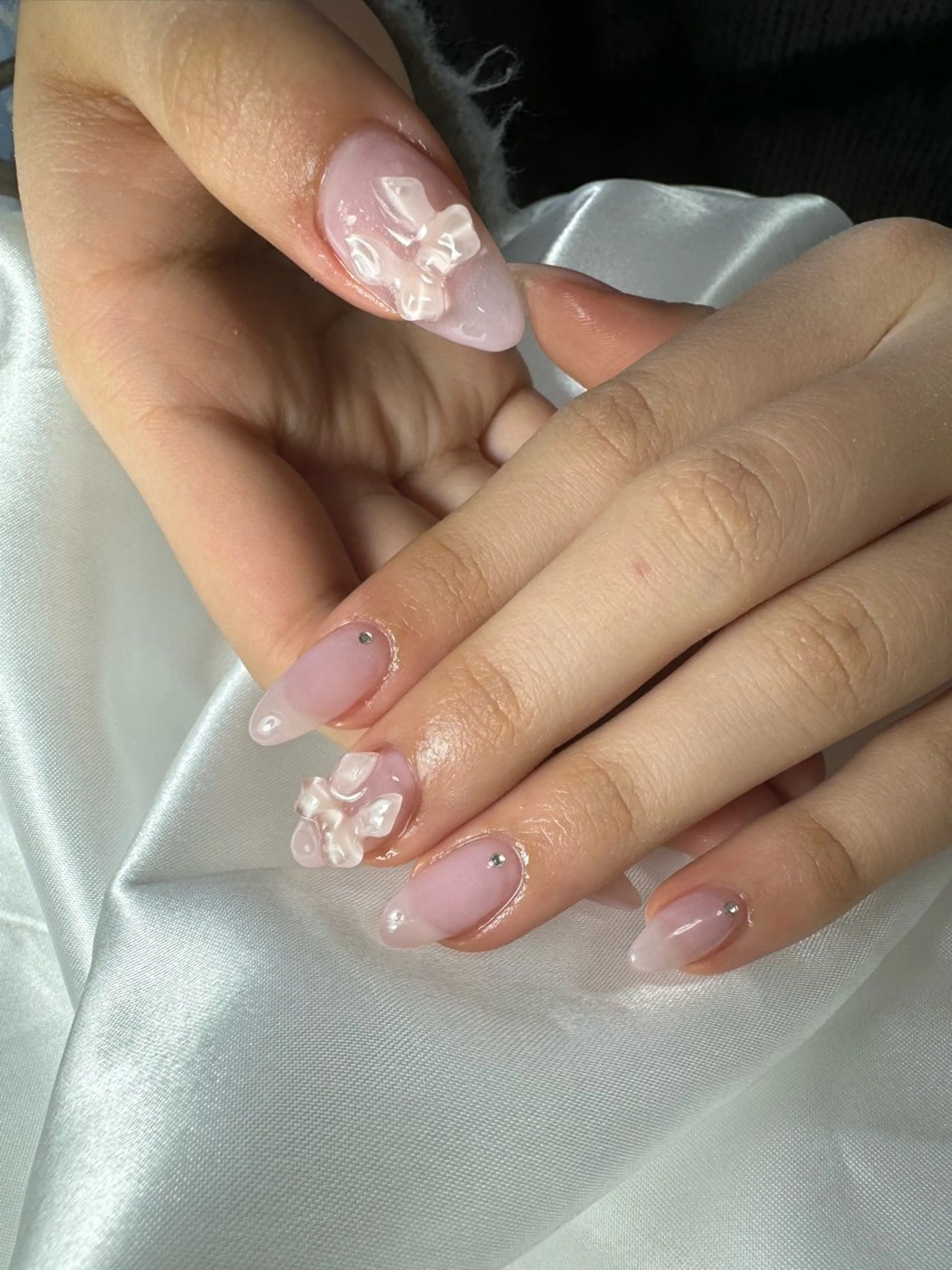 ネイル ジェルネイル 韓国ネイル 持ち込み パラジェル ピンク ハンドネイル flowers nailのネイルデザイン