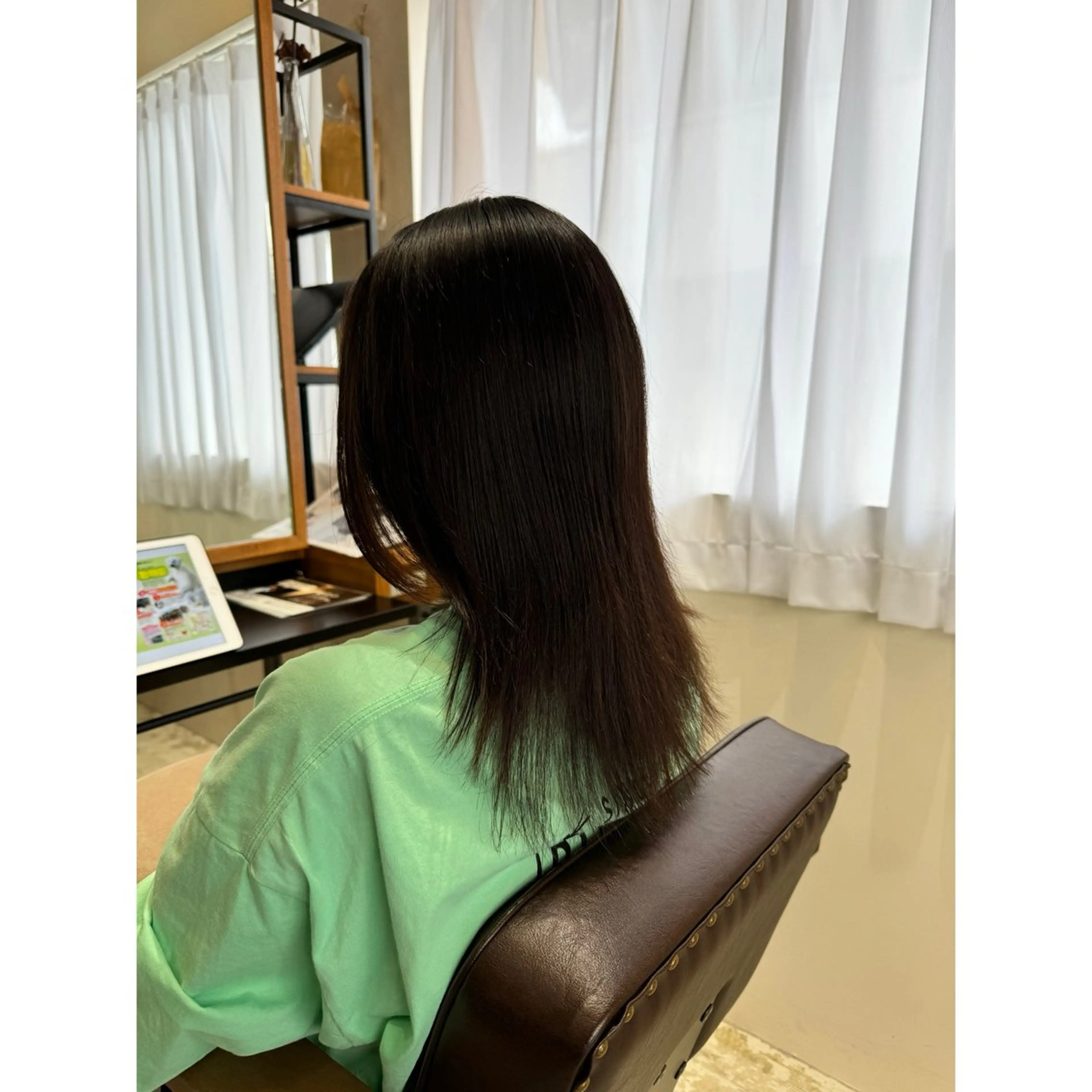 ミディアム カット 喜友名洸季 anoneのヘアスタイル