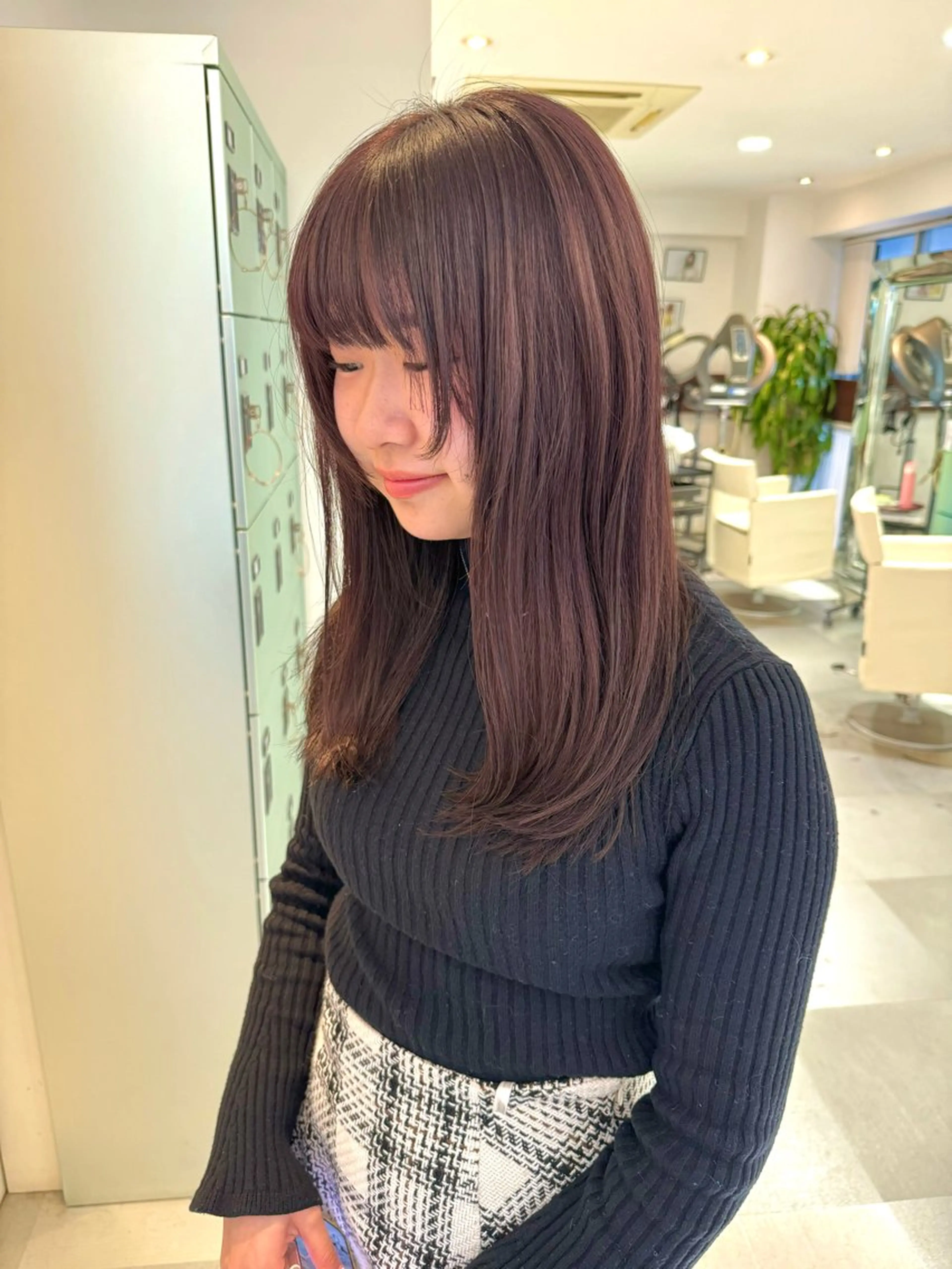 ロング カラー ボルドーカラー ピンクカラー カット ヘアカラー ZENKO表参道店所属・🌀ダメージレス パーマ🌀萩原　龍のヘアスタイル