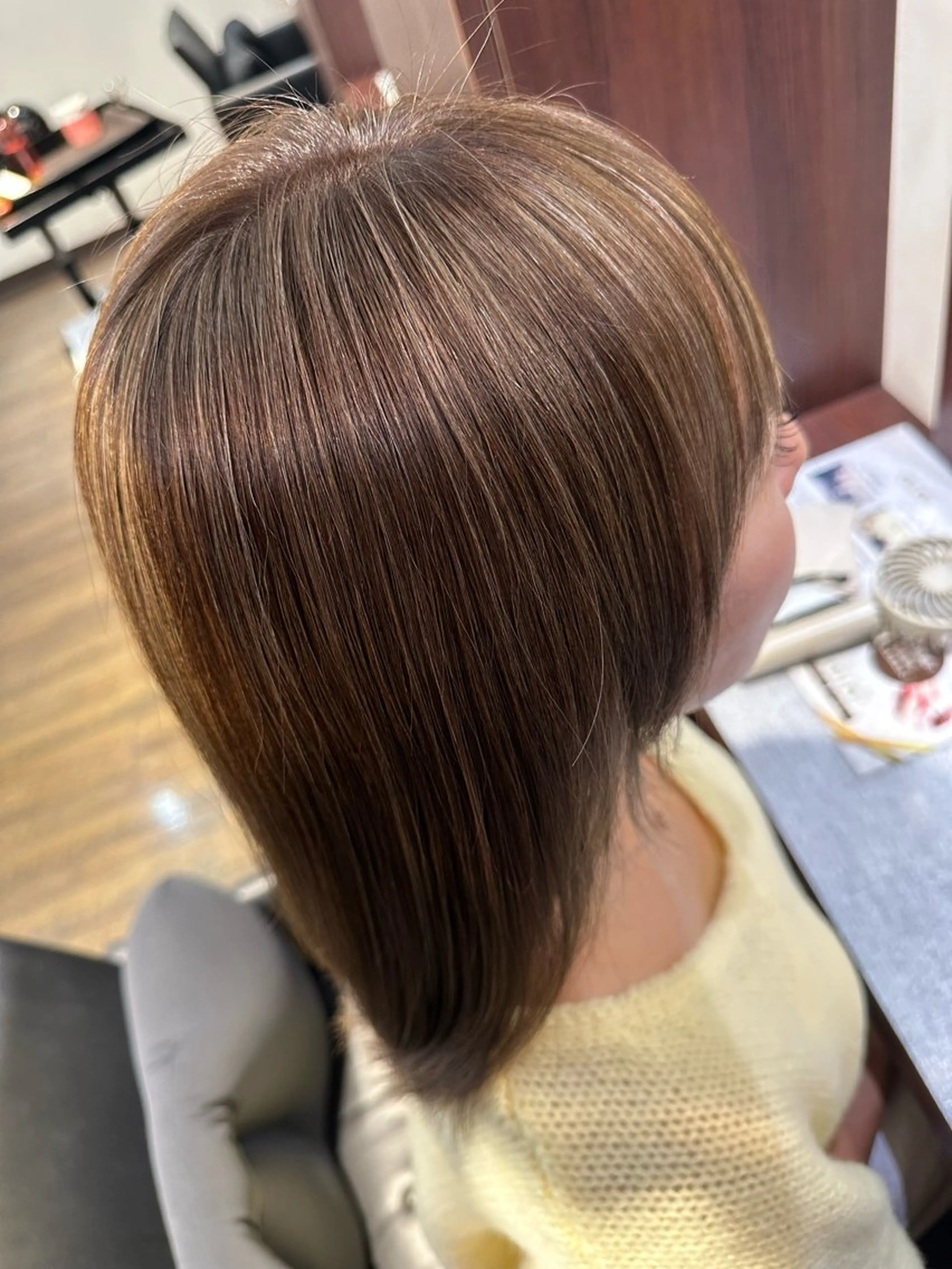 カラー ハイライトカラー ヘアカラー CURE 朱梨のマツエク・マツパデザイン