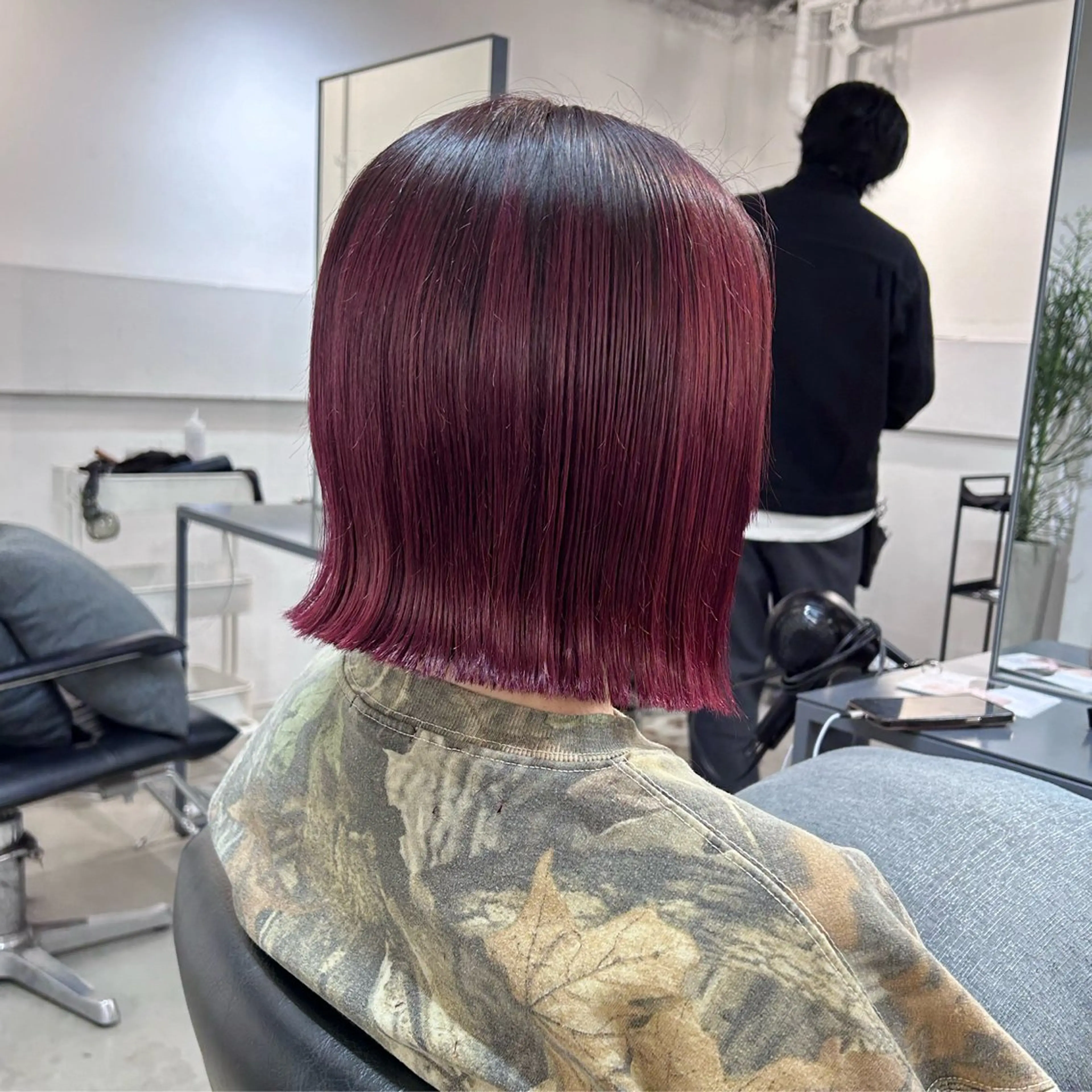 ショート カラー カット ヘアカラー トリートメント 切りっぱなしボブ🪐 Anzuのヘアスタイル