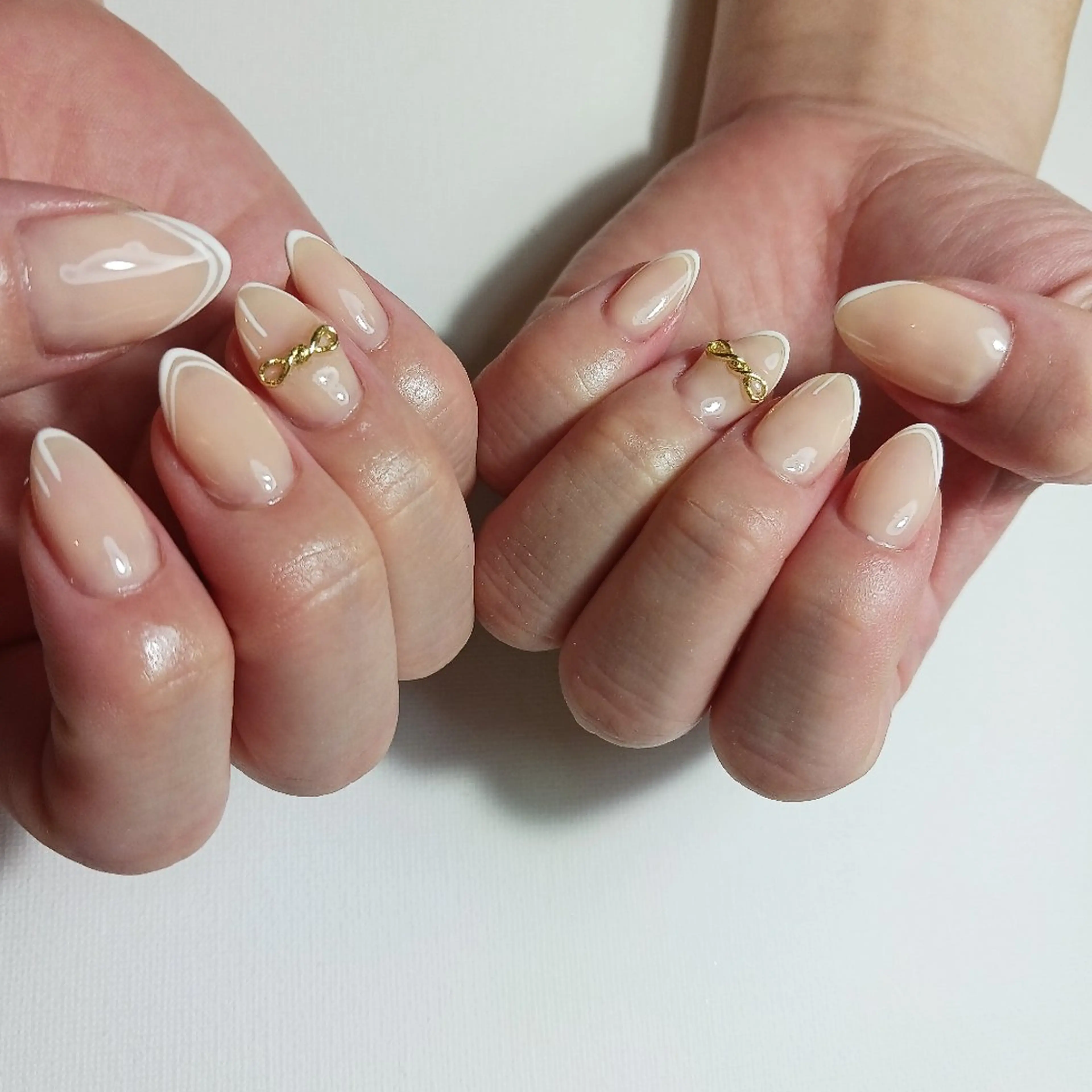 ネイル フレンチネイル ジェルネイル 持ち込み ショートネイル ハンドネイル nanakonail /持込みデザイン専門のネイルデザイン
