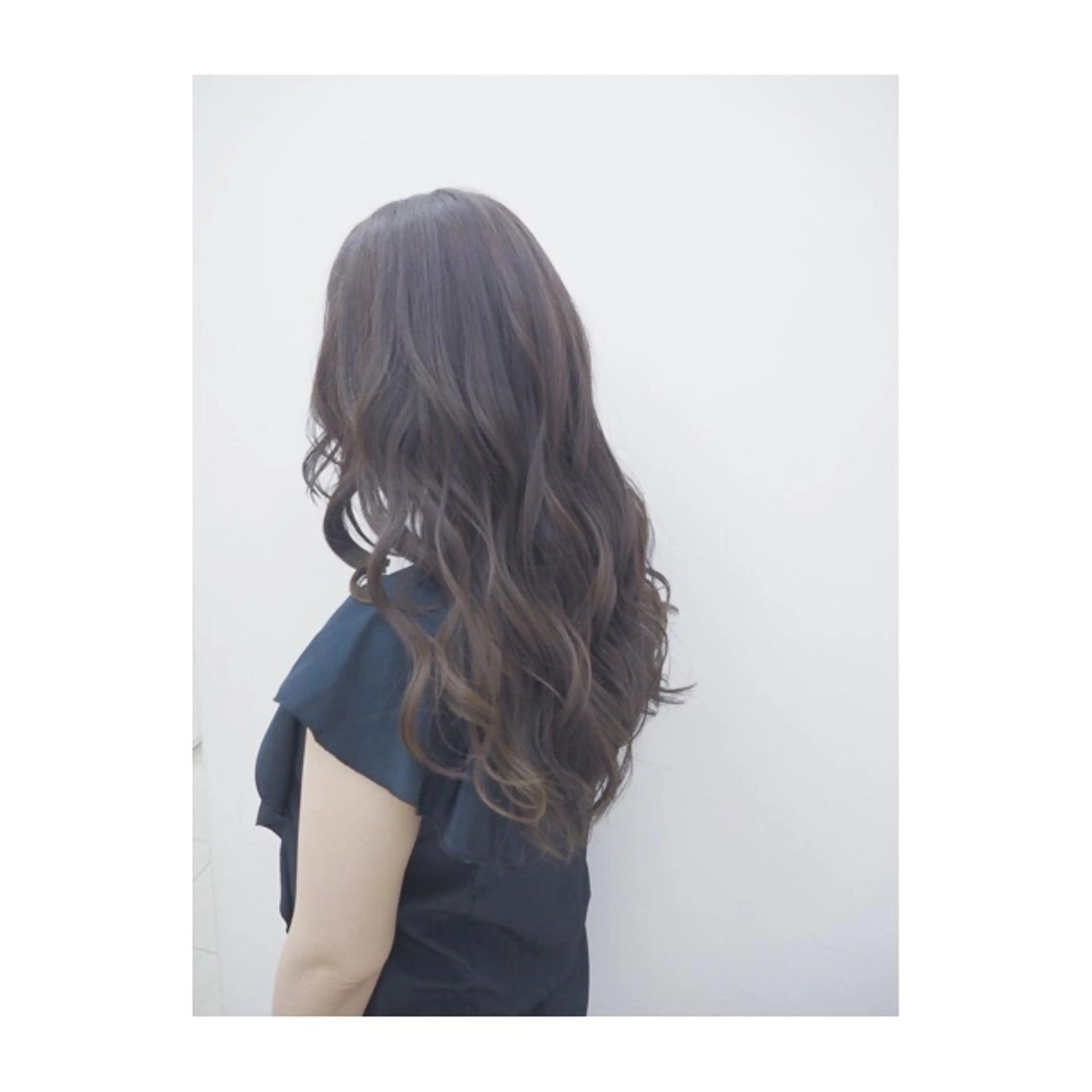 ロング カラー 永岡 鉄平のヘアスタイル