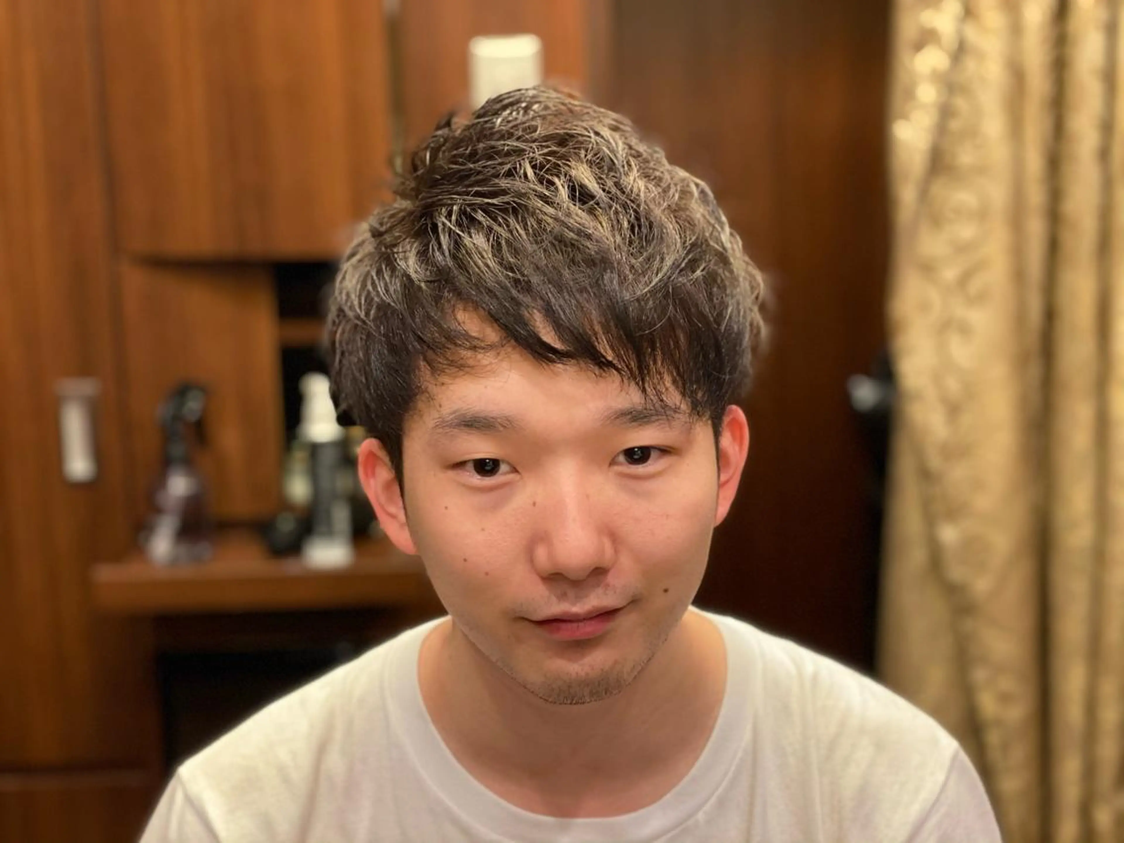 ショート カラー 浅見 天翔のヘアスタイル