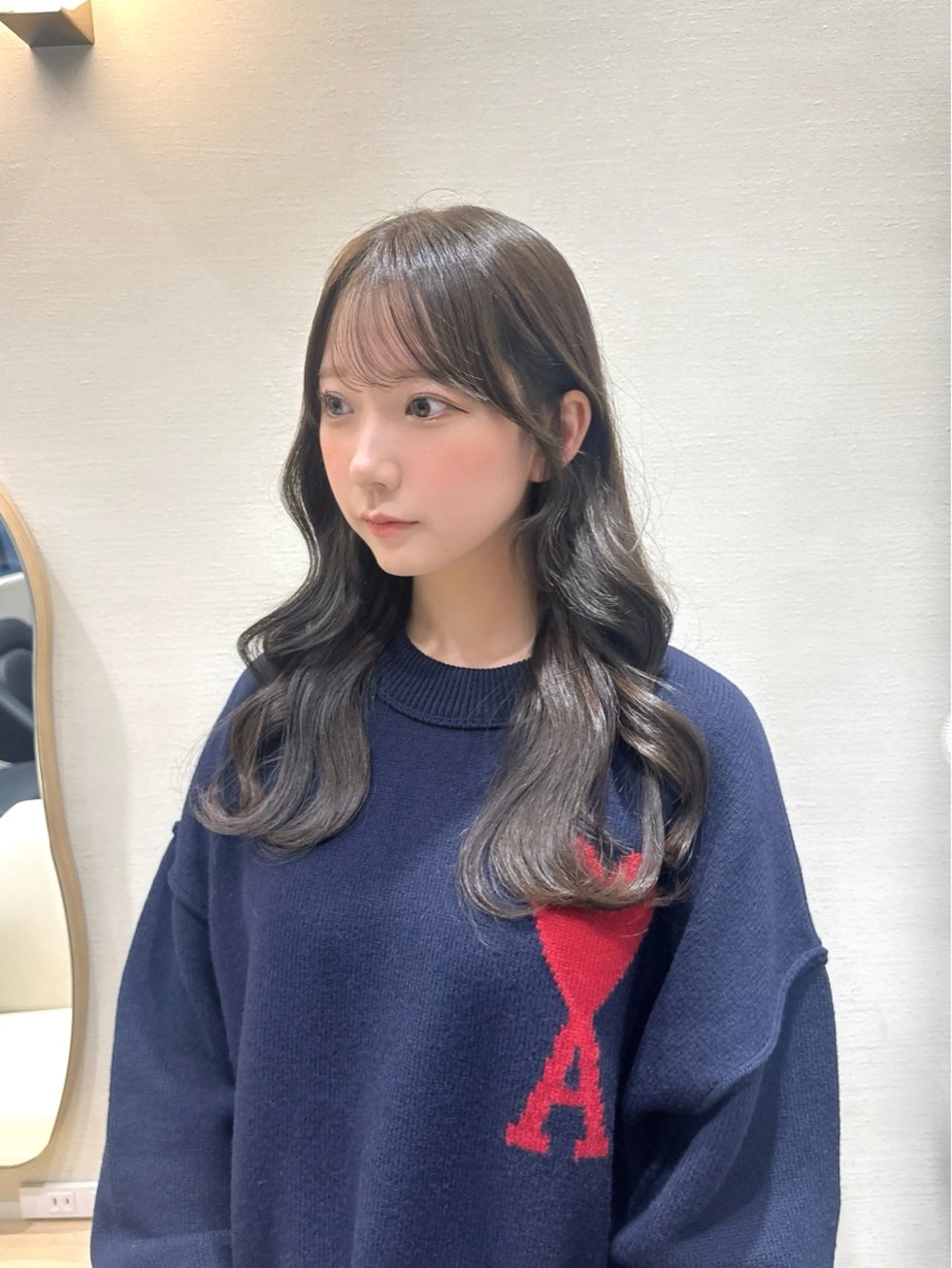 ロング カラー ベージュカラー ブリーチ ブリーチなしカラー カット ヘアカラー トリートメント LUMO所属・矢野 晃平のヘアスタイル