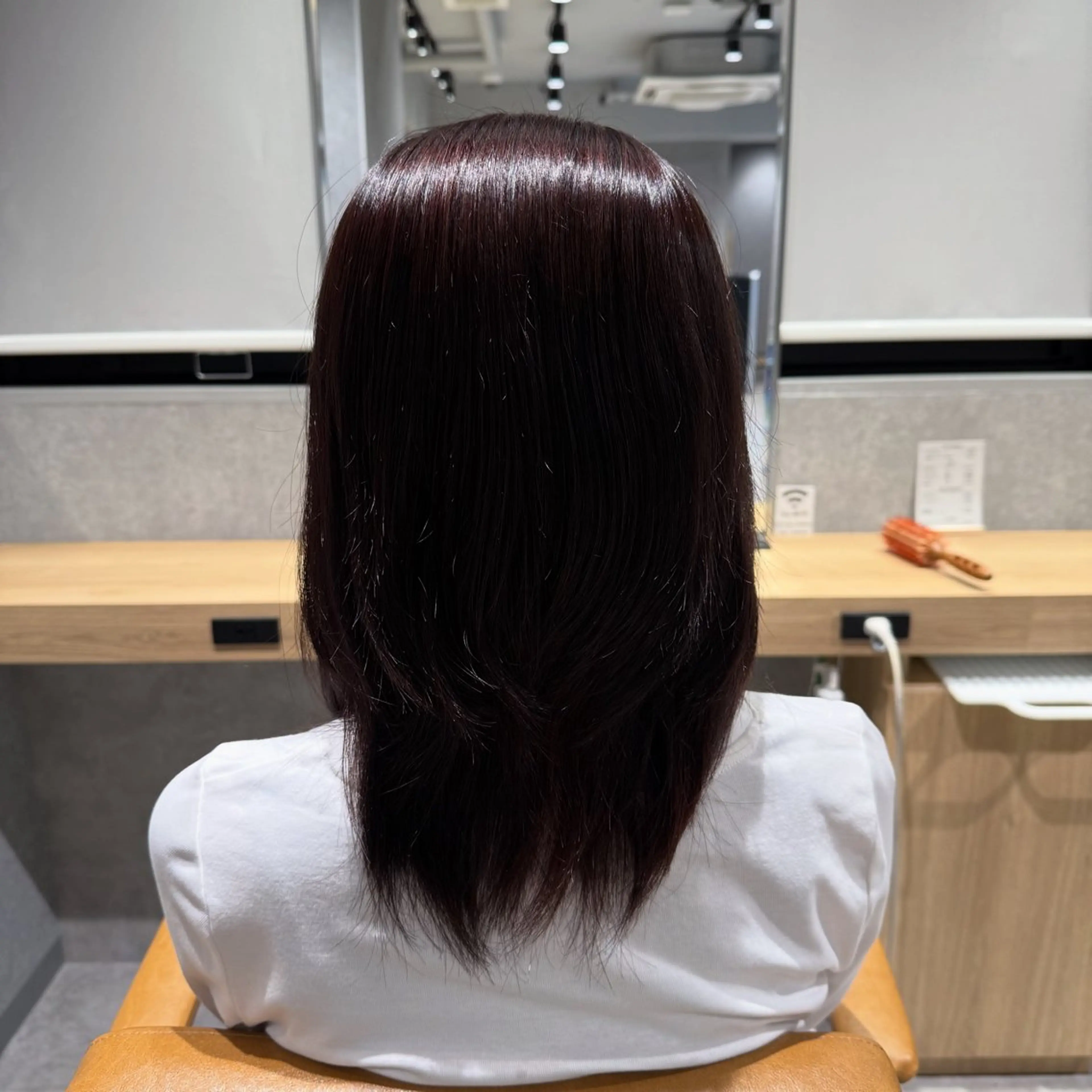 カラー ヘアカラー 青木 あいかのヘアスタイル